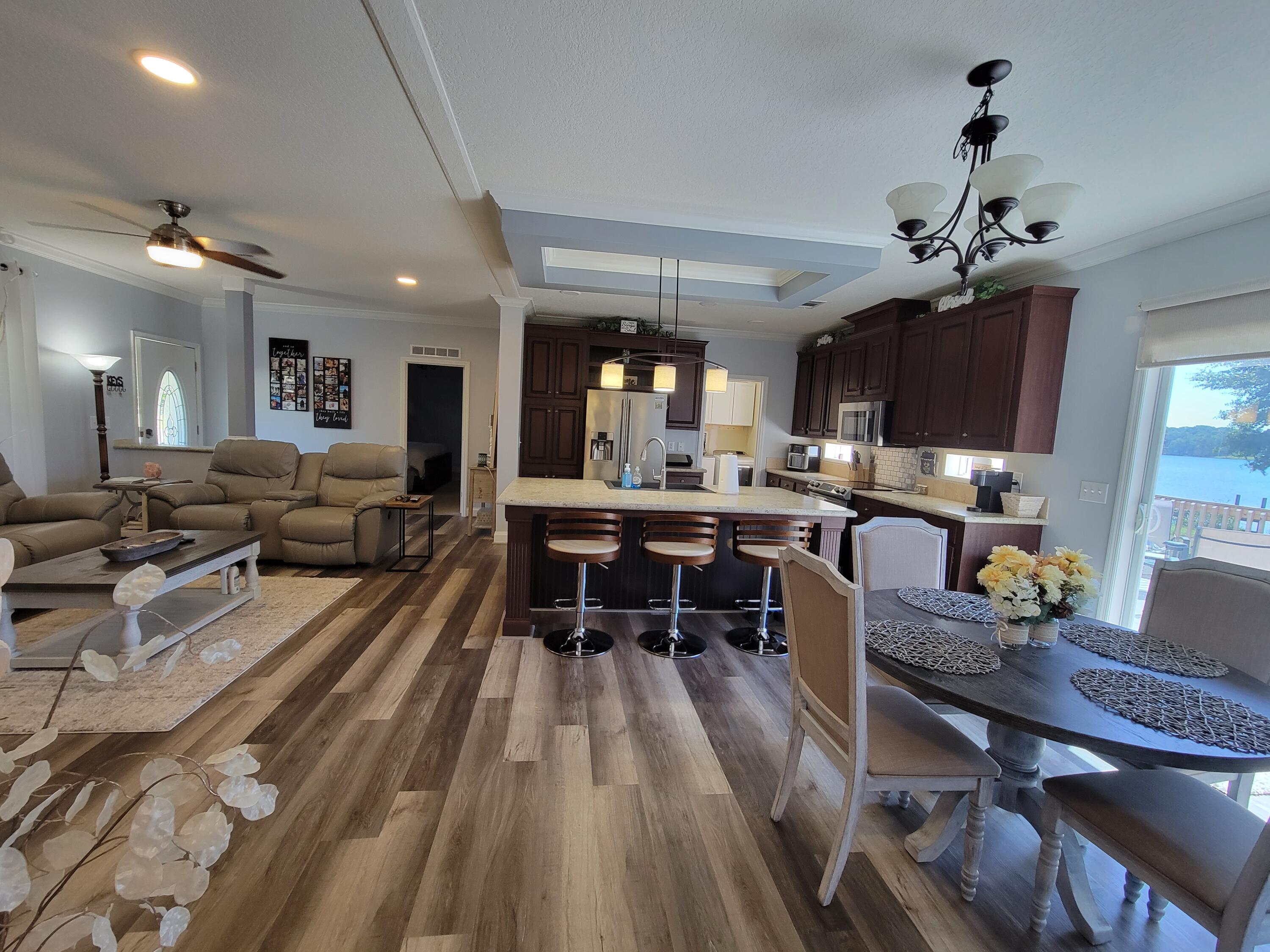 PARADISE ISLAND - Residential