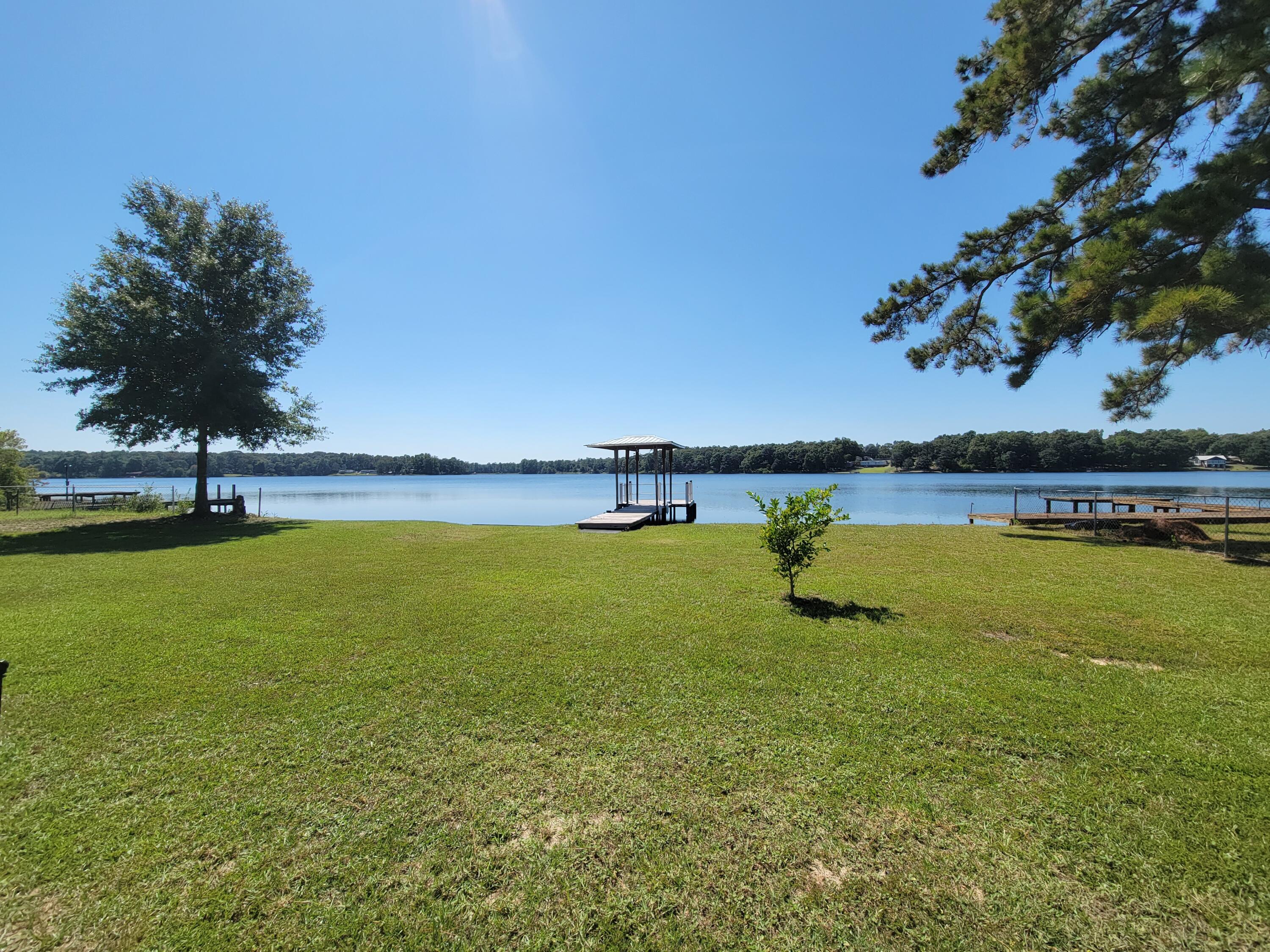 PARADISE ISLAND - Residential