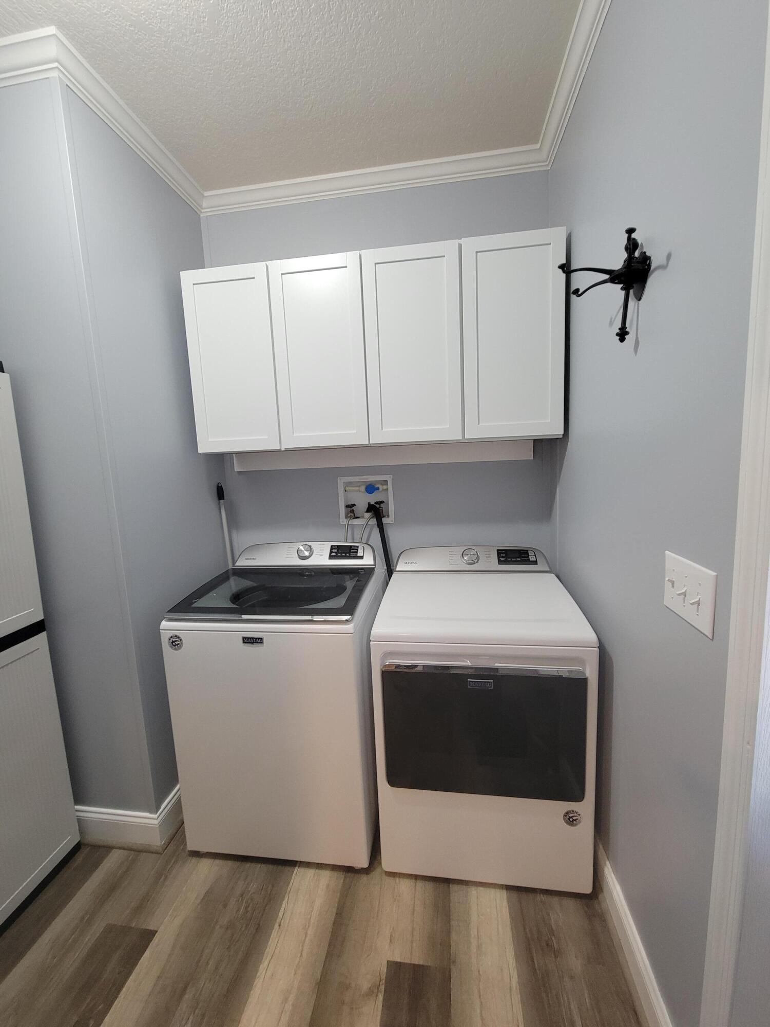 PARADISE ISLAND - Residential