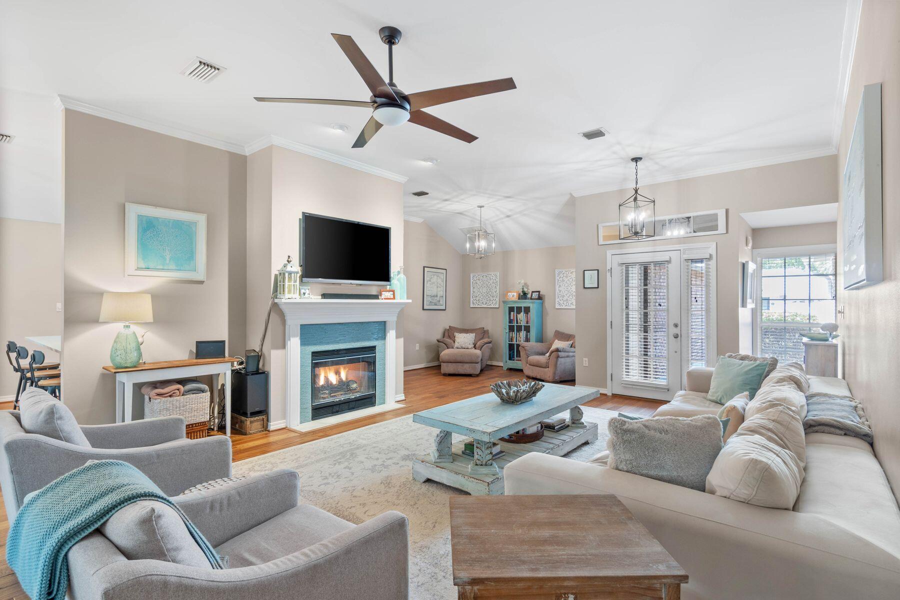 BAYSIDE - Residential