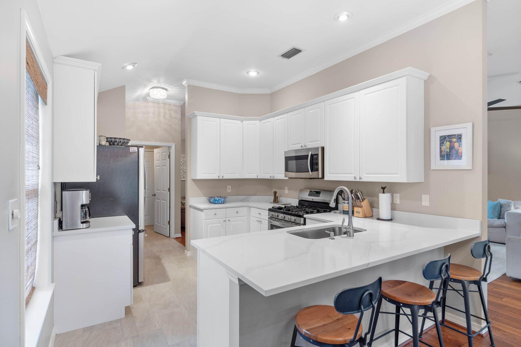 BAYSIDE - Residential