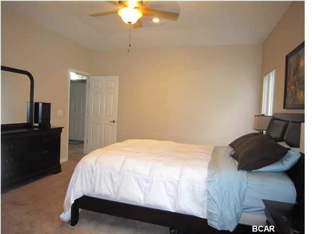 NORTHSHORE ADDN PH 6 - Residential