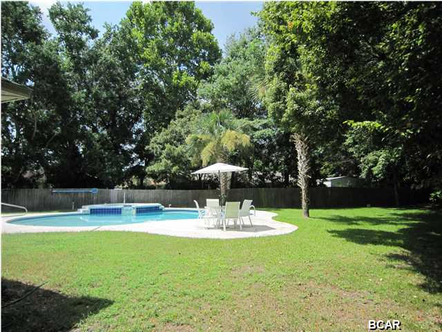 NORTHSHORE ADDN PH 6 - Residential