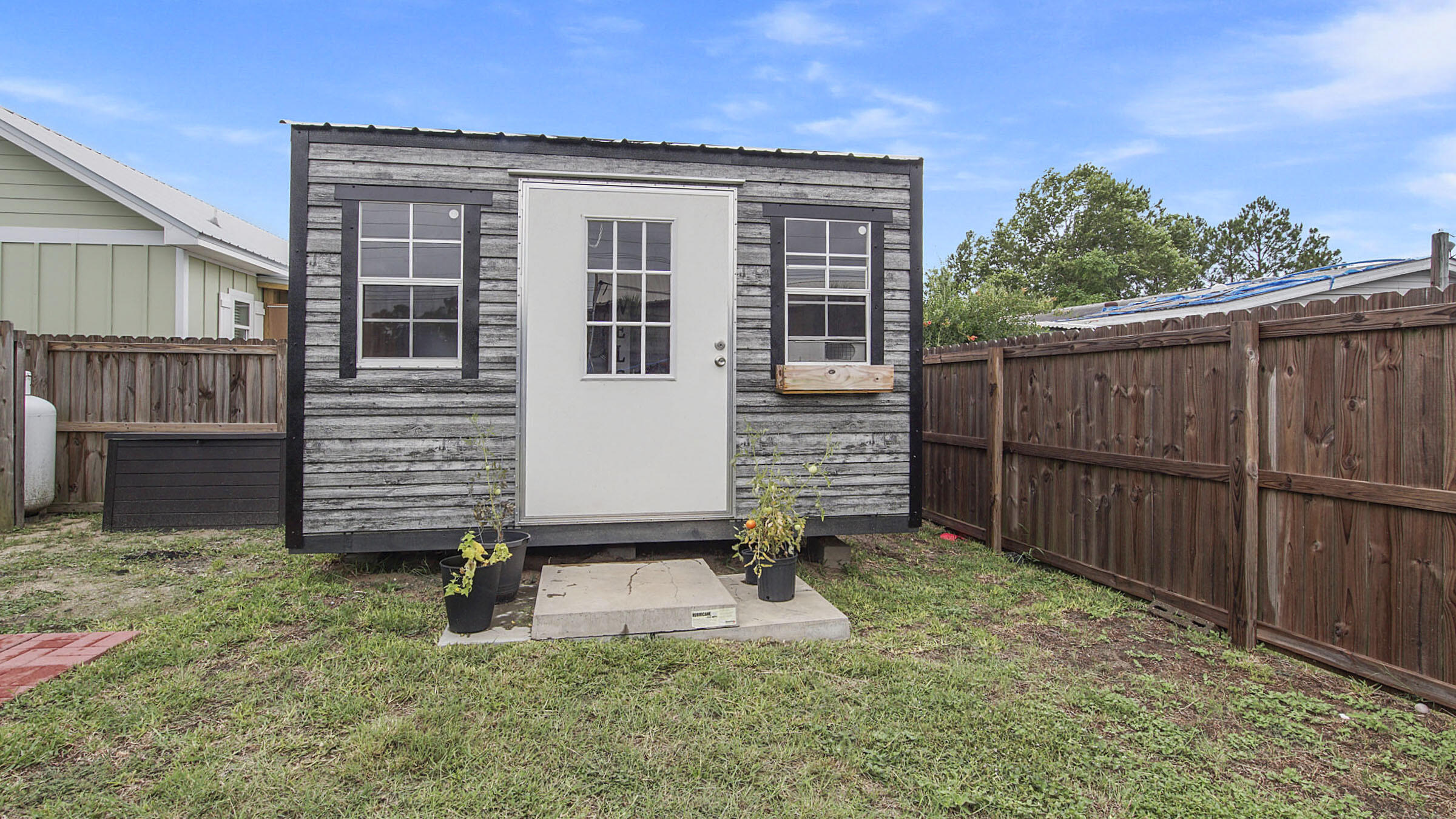 LAGUNA BEACH - Residential