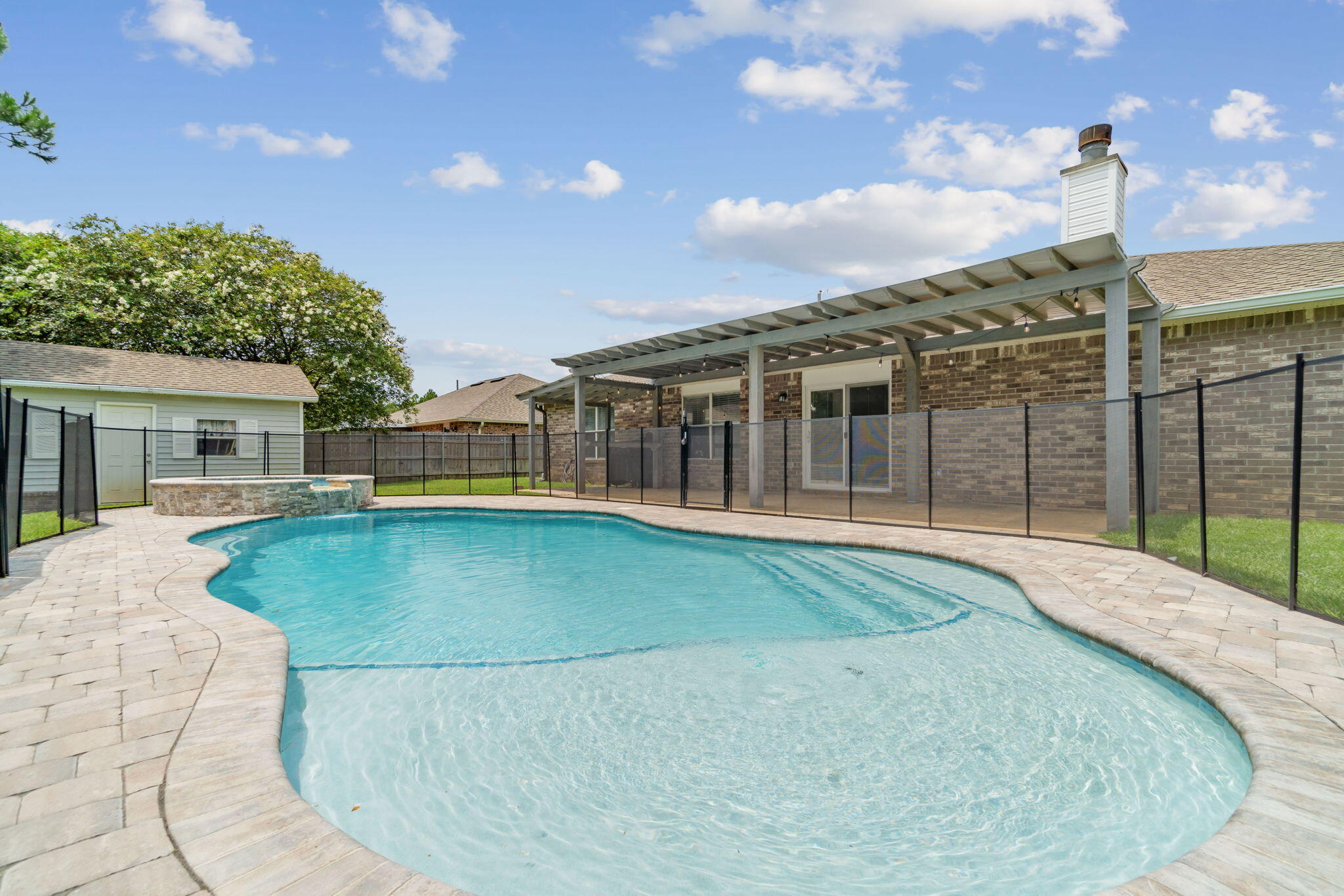 MARION MANOR - Residential