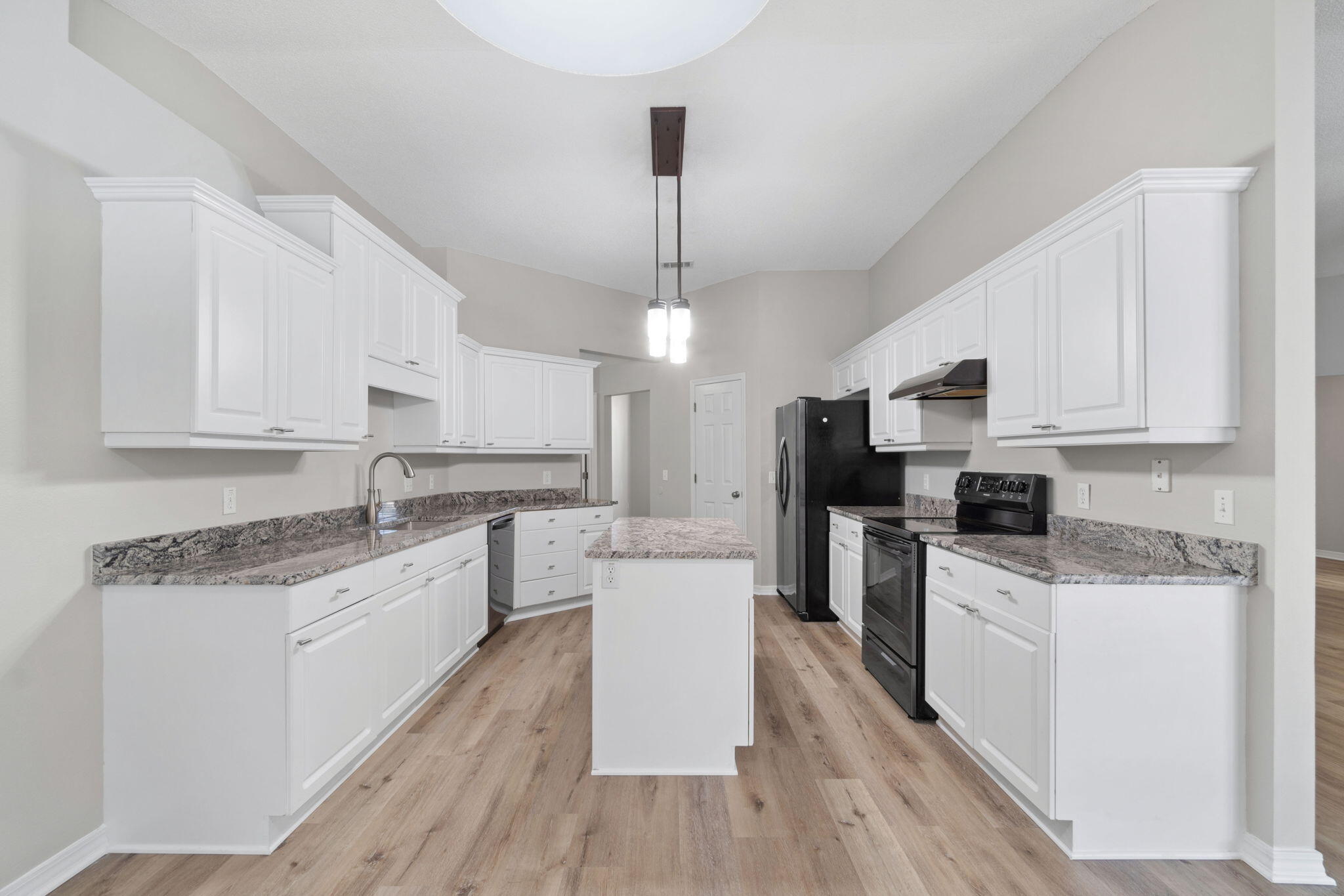 MARION MANOR - Residential