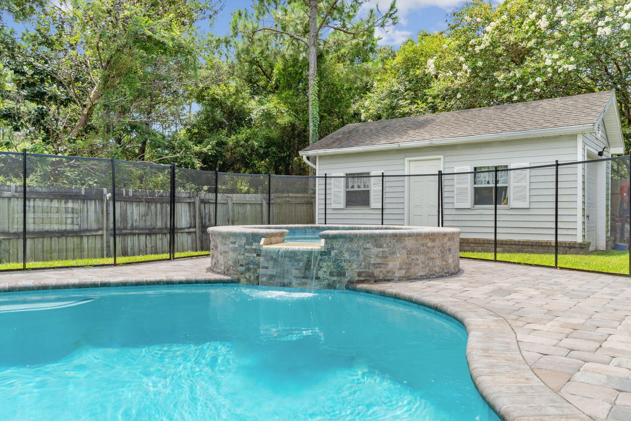 MARION MANOR - Residential