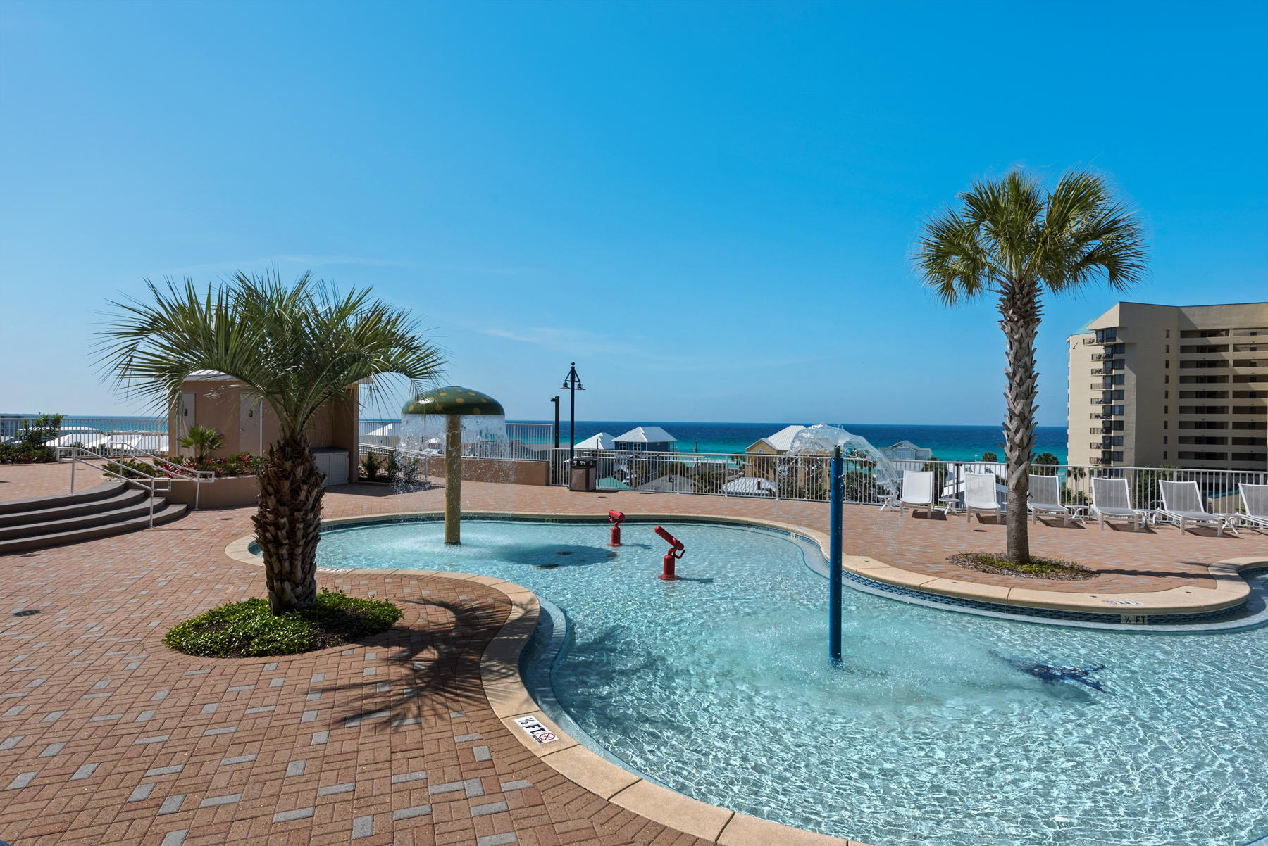 Laketown Wharf - Residential