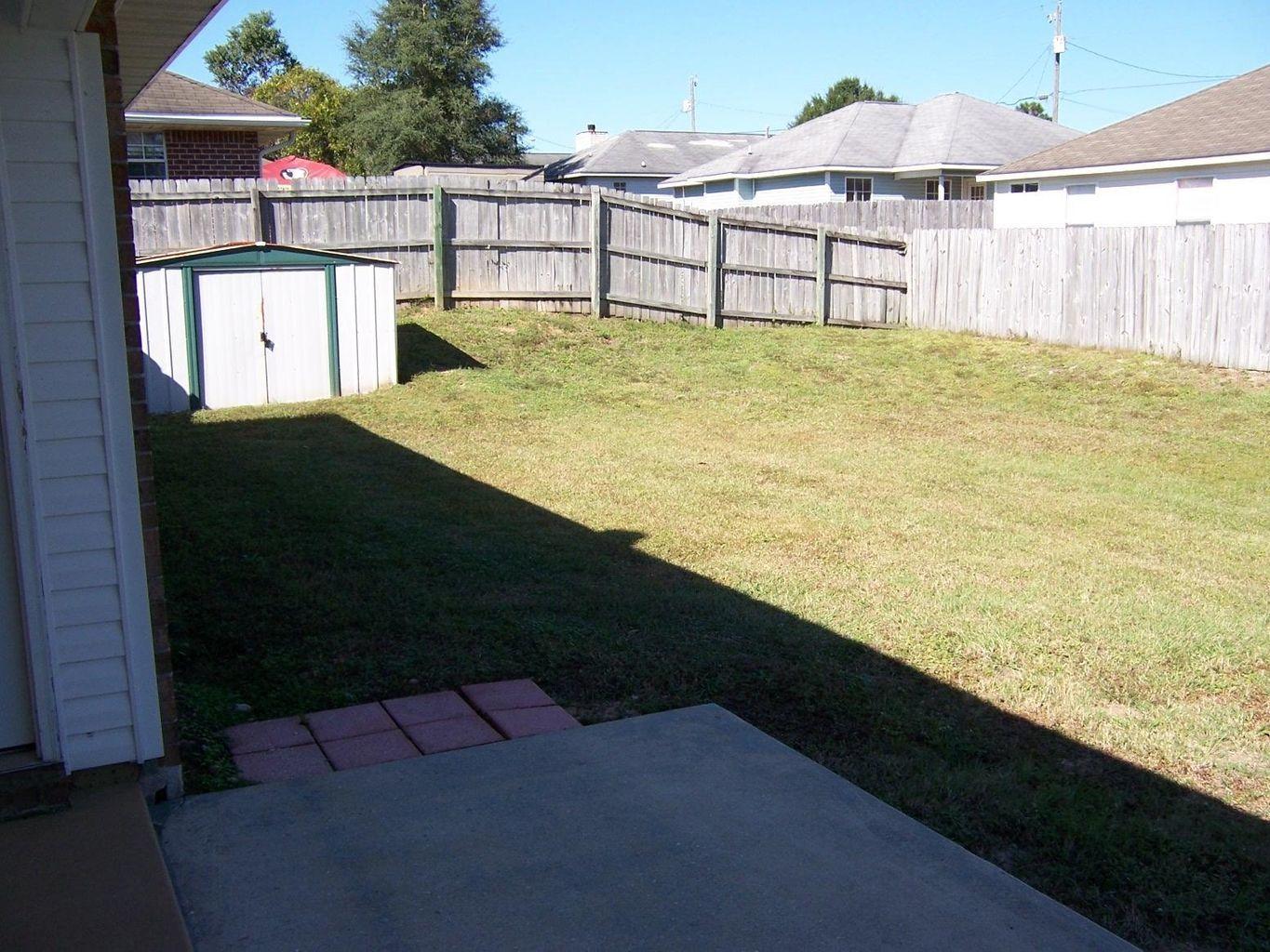 RIVERCHASE S/D PH 3 - Residential Lease