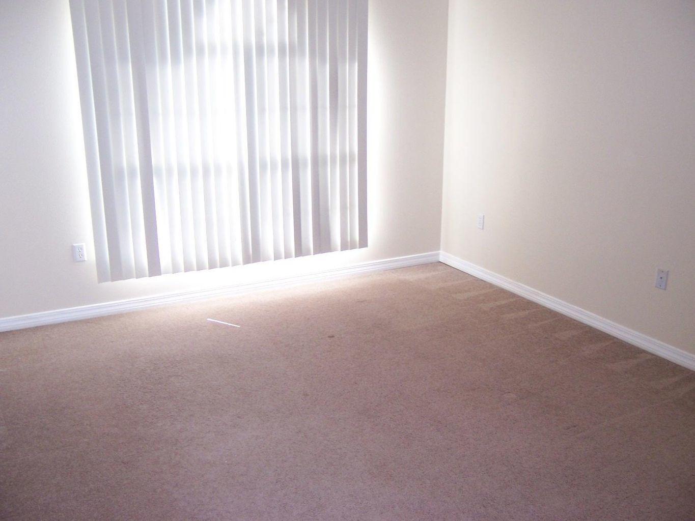 RIVERCHASE S/D PH 3 - Residential Lease