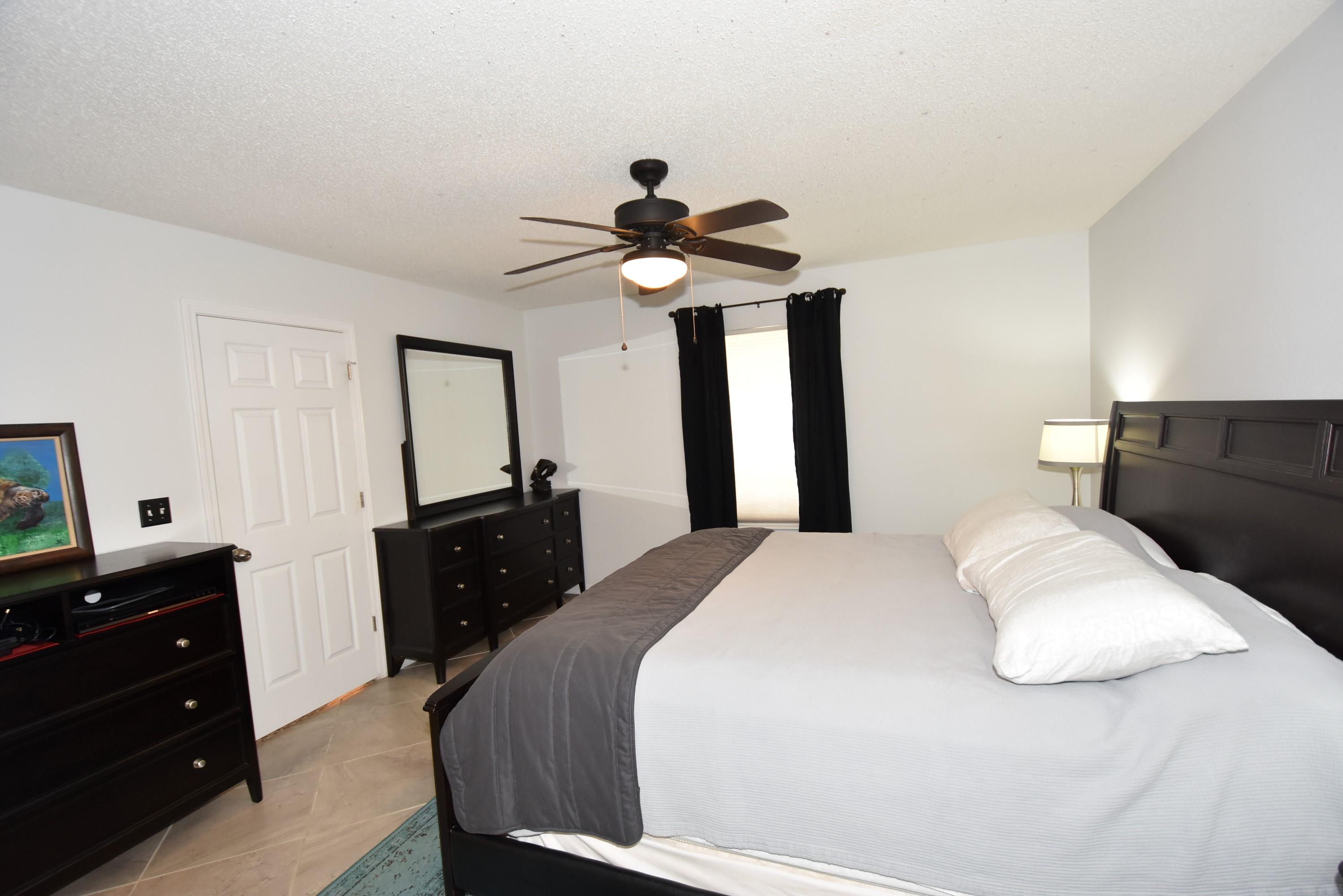 THE PINES - Residential