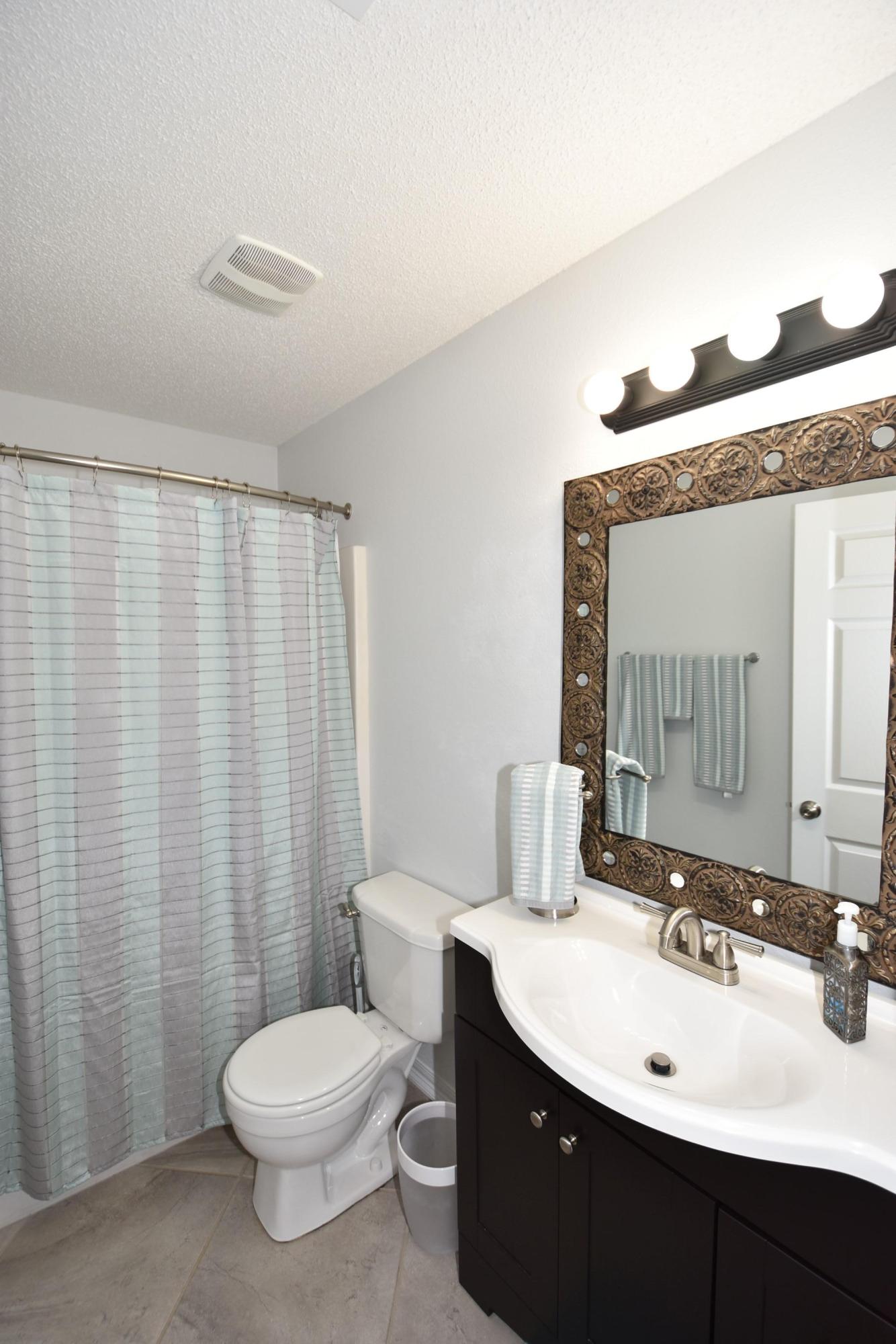 THE PINES - Residential