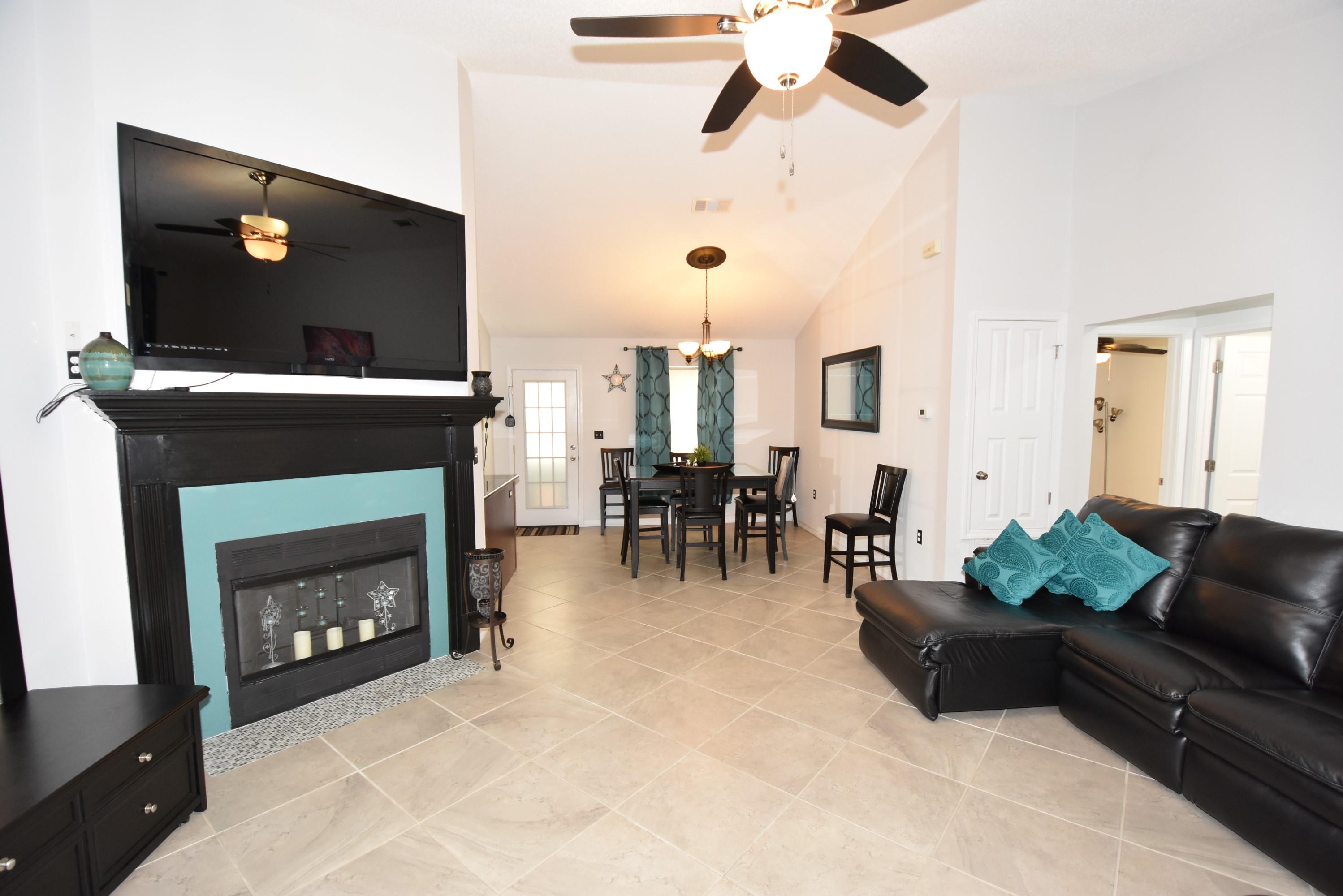 THE PINES - Residential