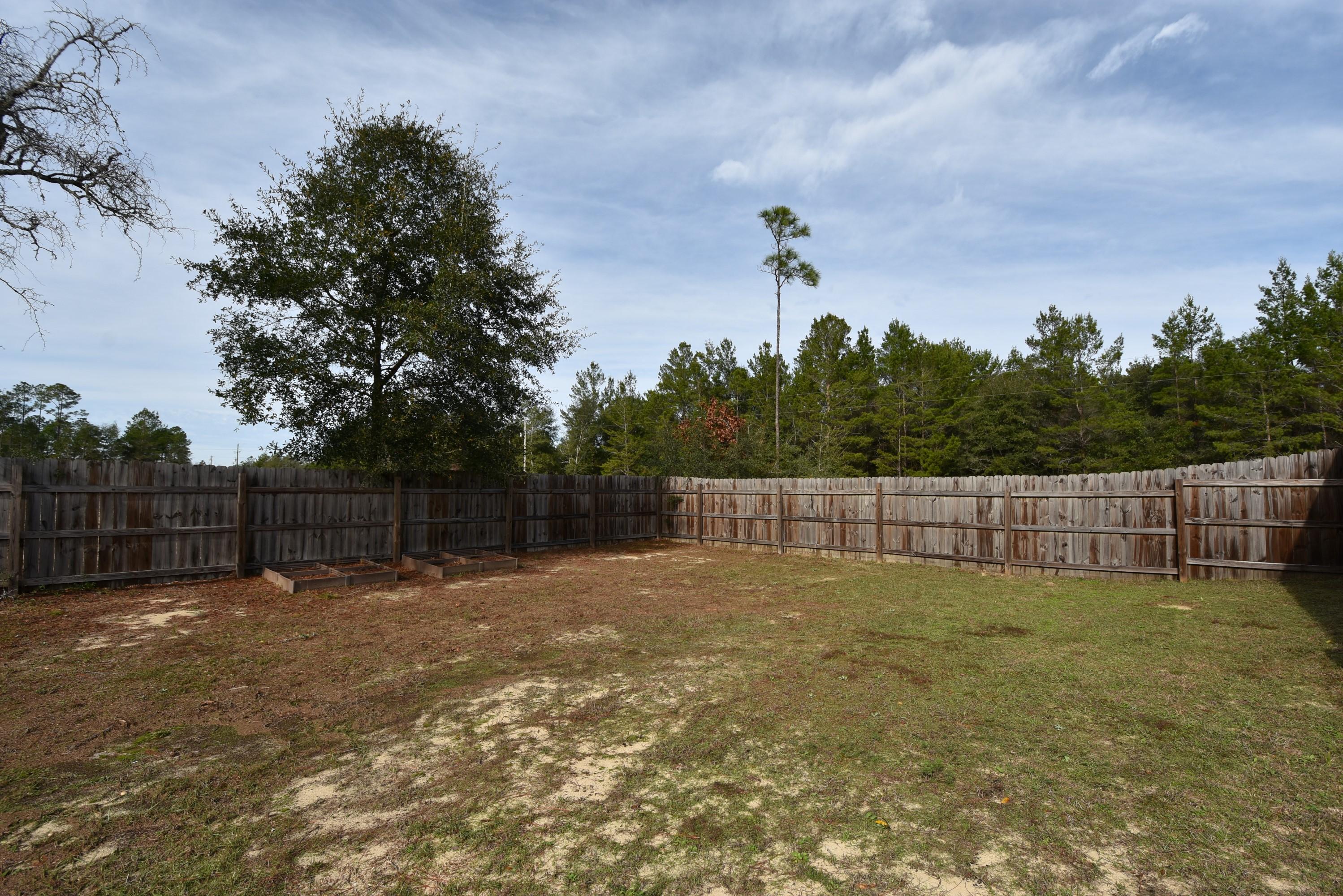 THE PINES - Residential