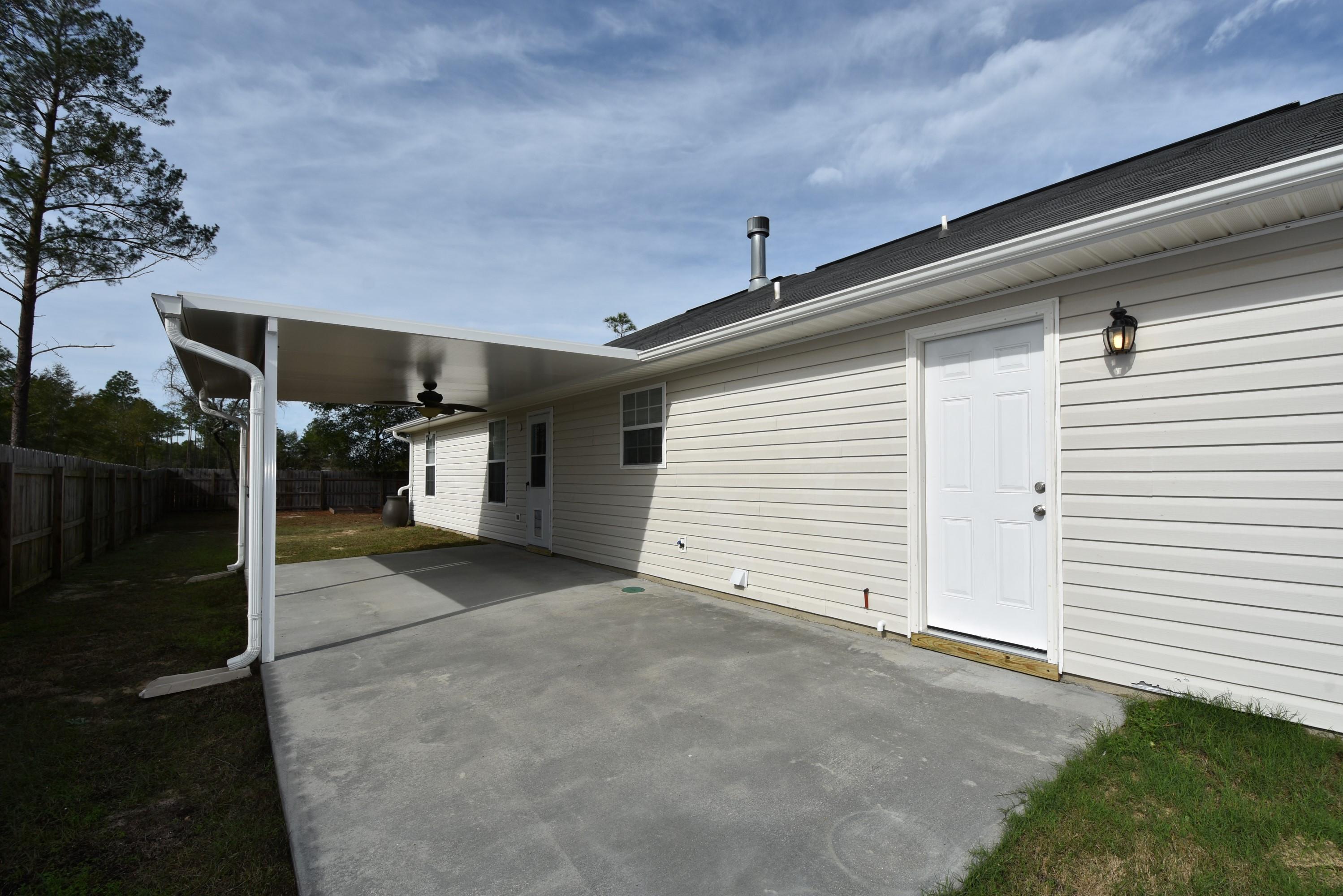 THE PINES - Residential