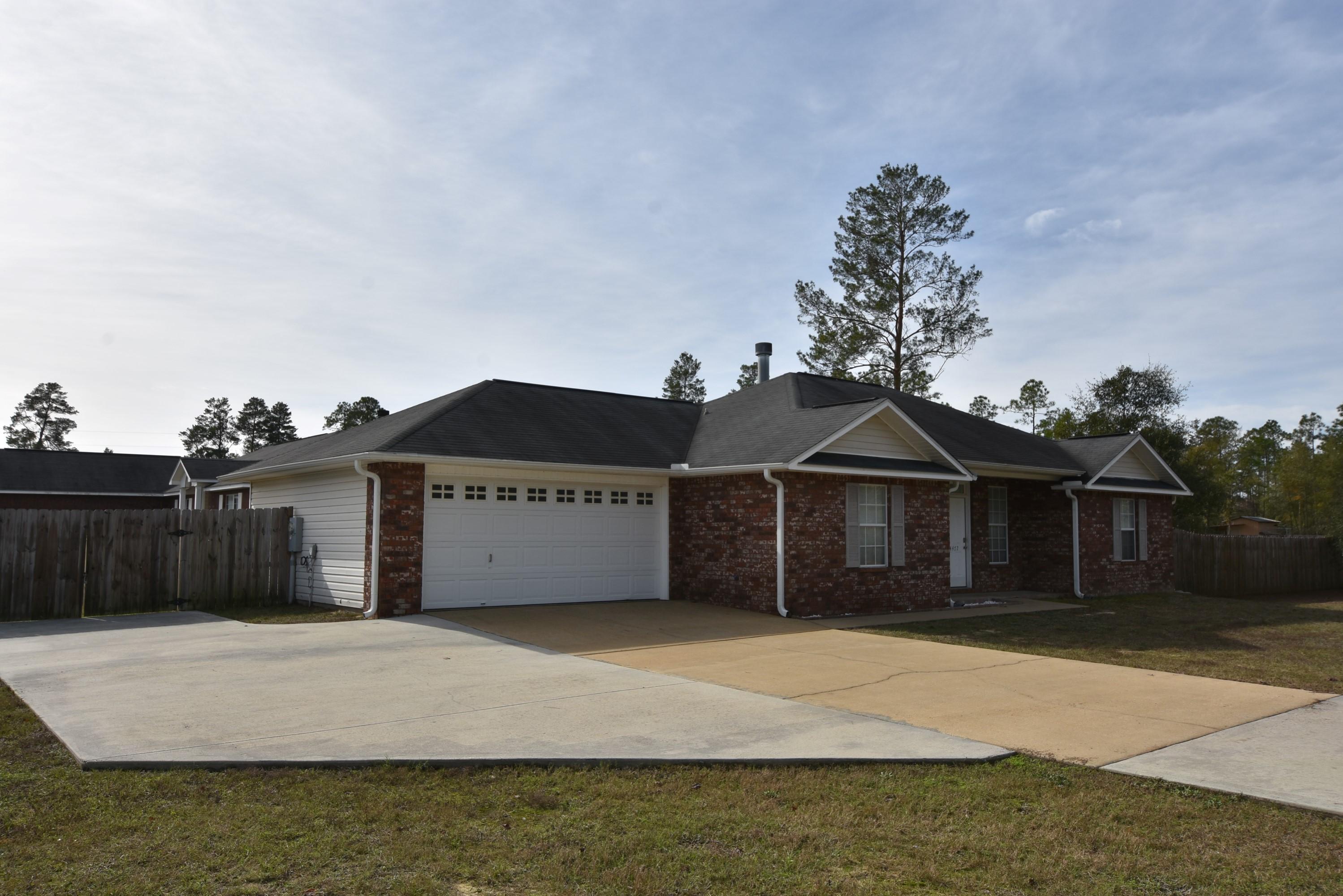 THE PINES - Residential