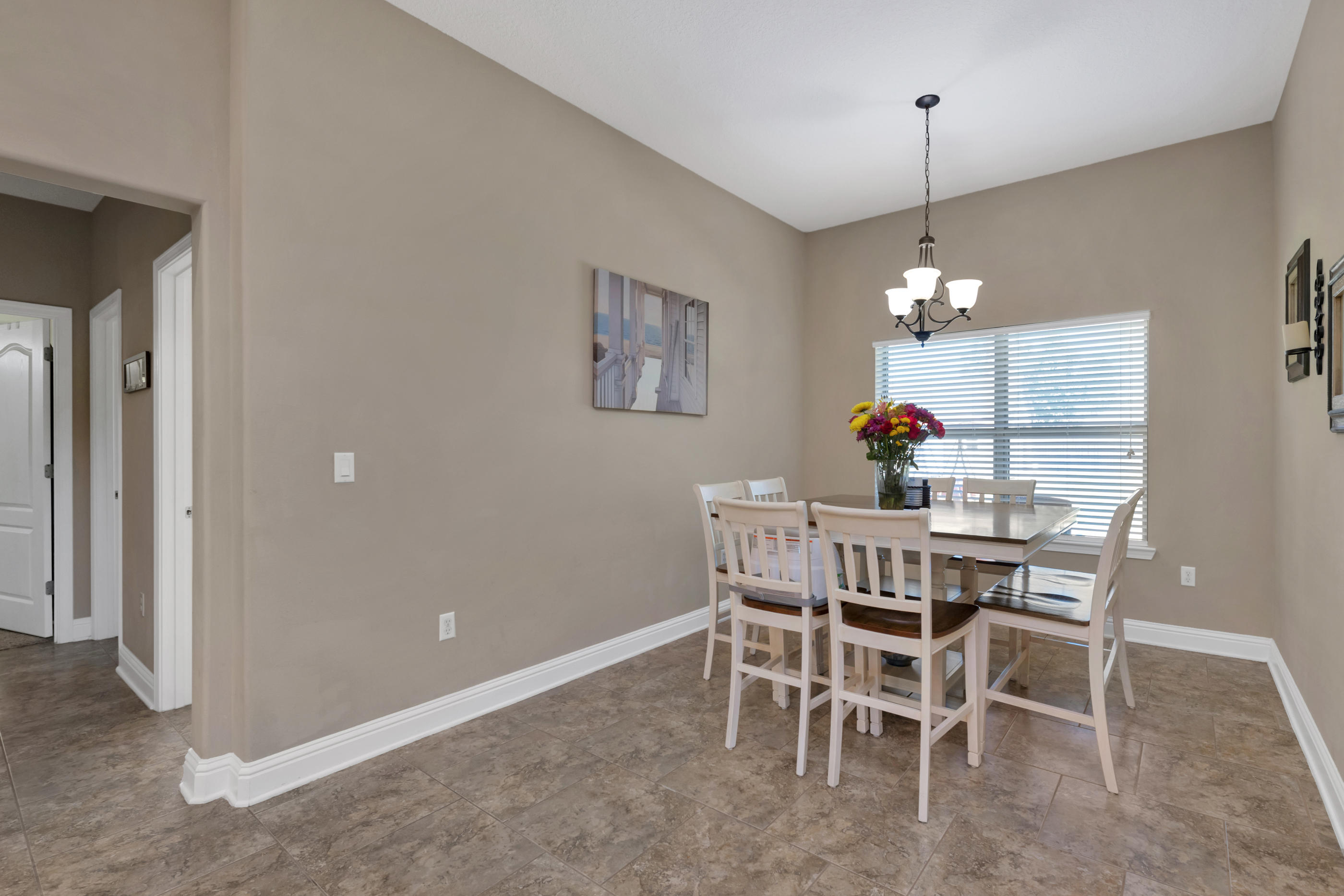 HOLLEY BY THE SEA - Residential