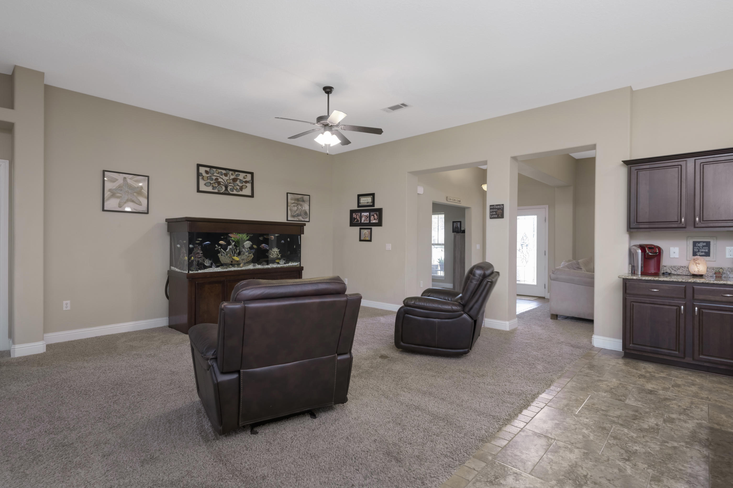 HOLLEY BY THE SEA - Residential