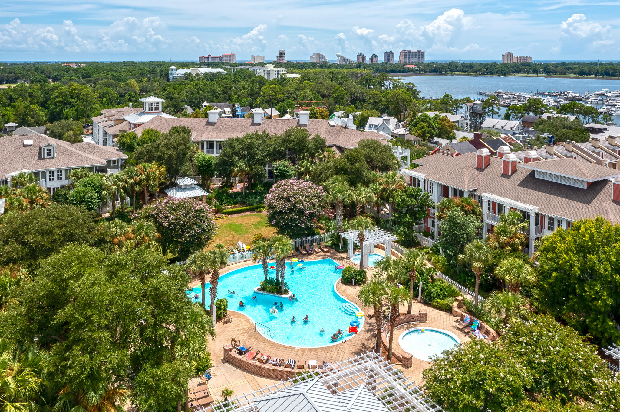 GRAND SANDESTIN - Residential