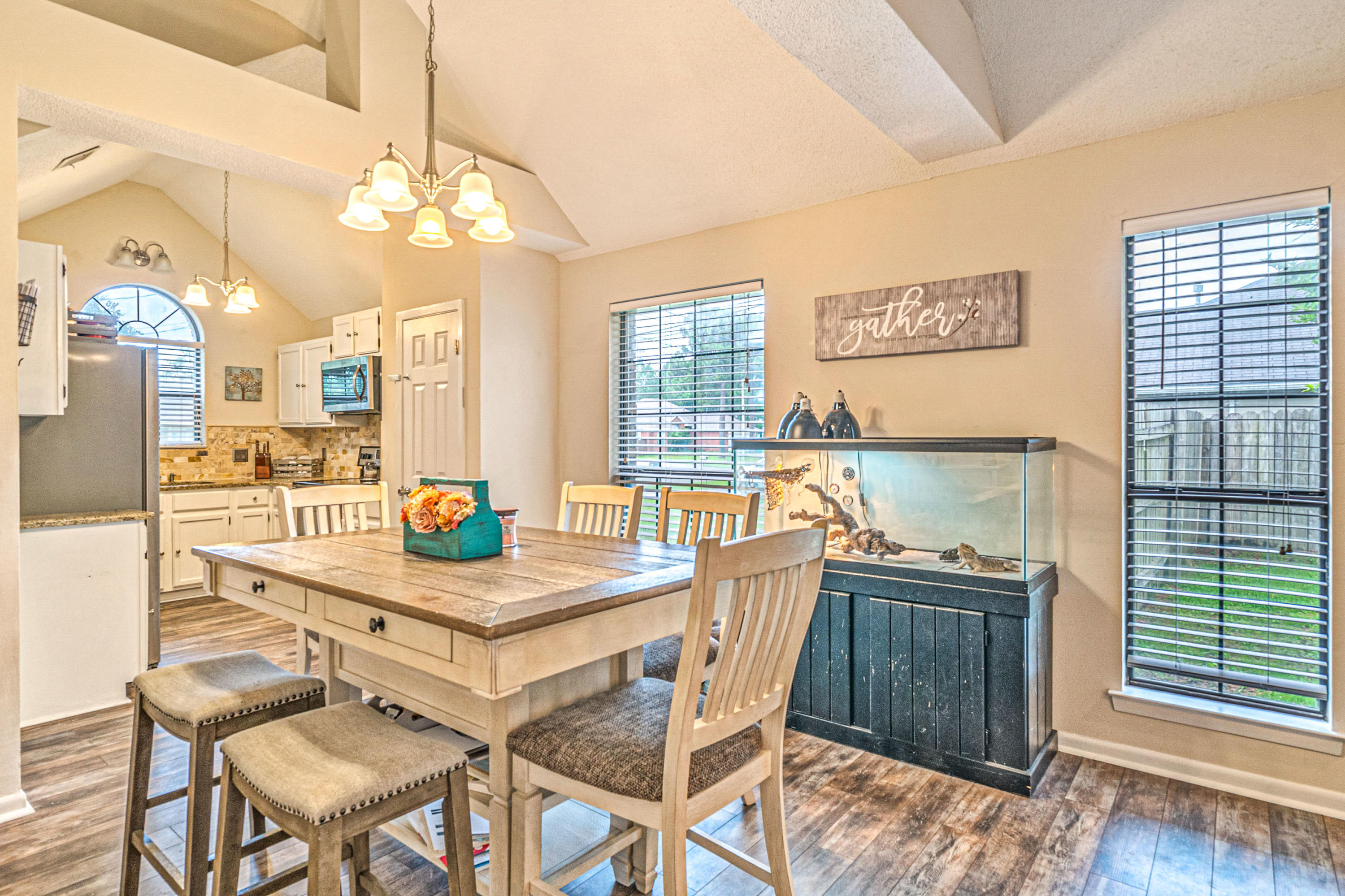 FOX DEN VILLAGES - Residential