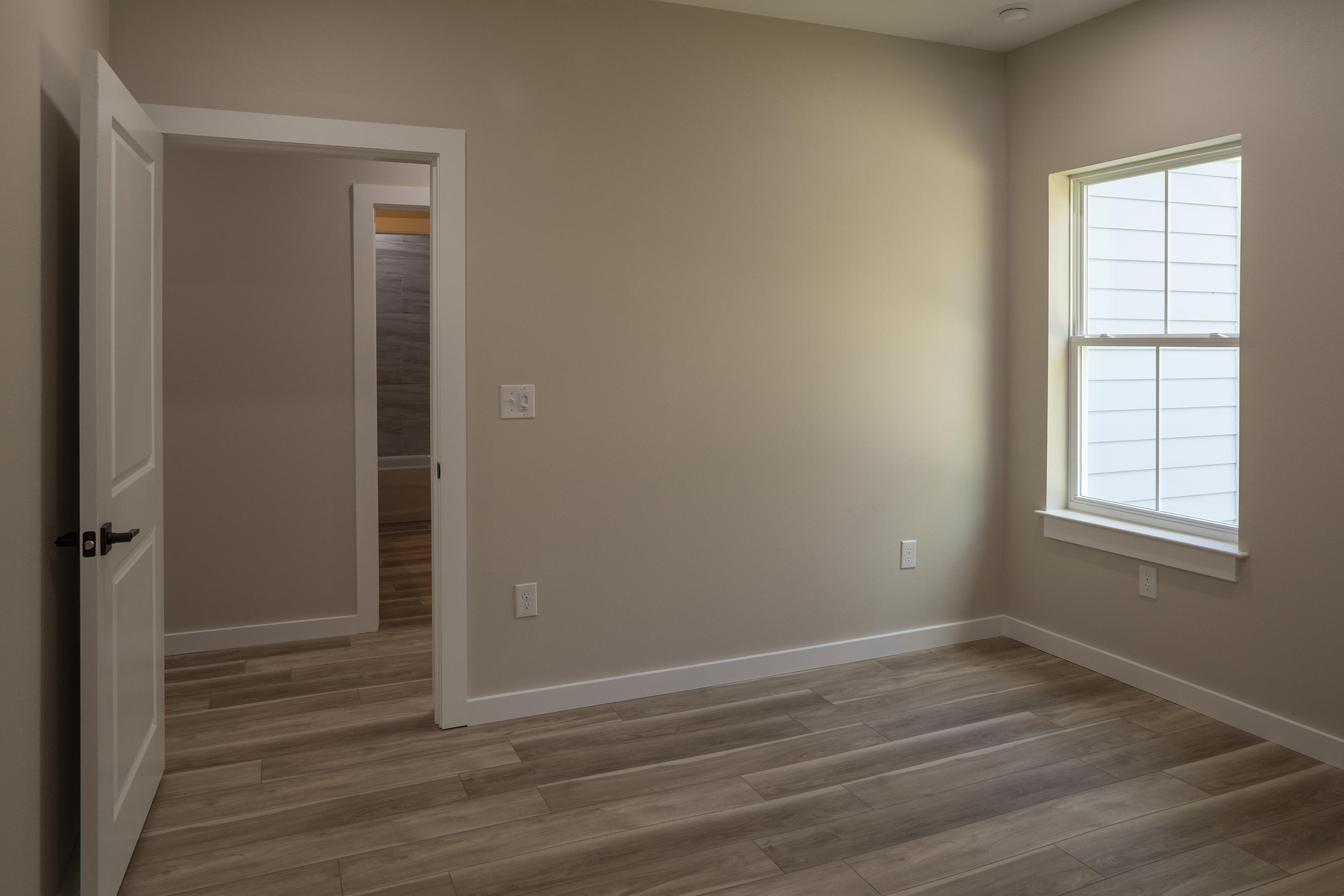 OAKWOOD LAKES ESTATES - Residential