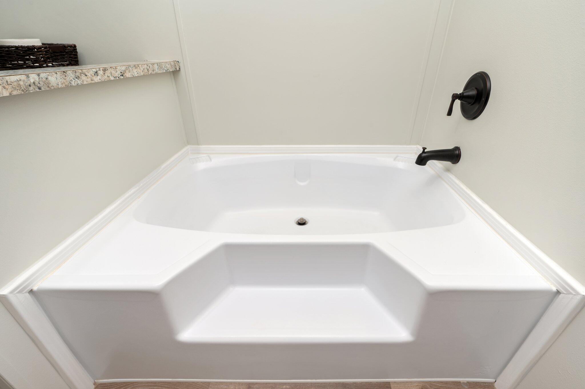 OAKWOOD HILLS UNIT 1 - Residential