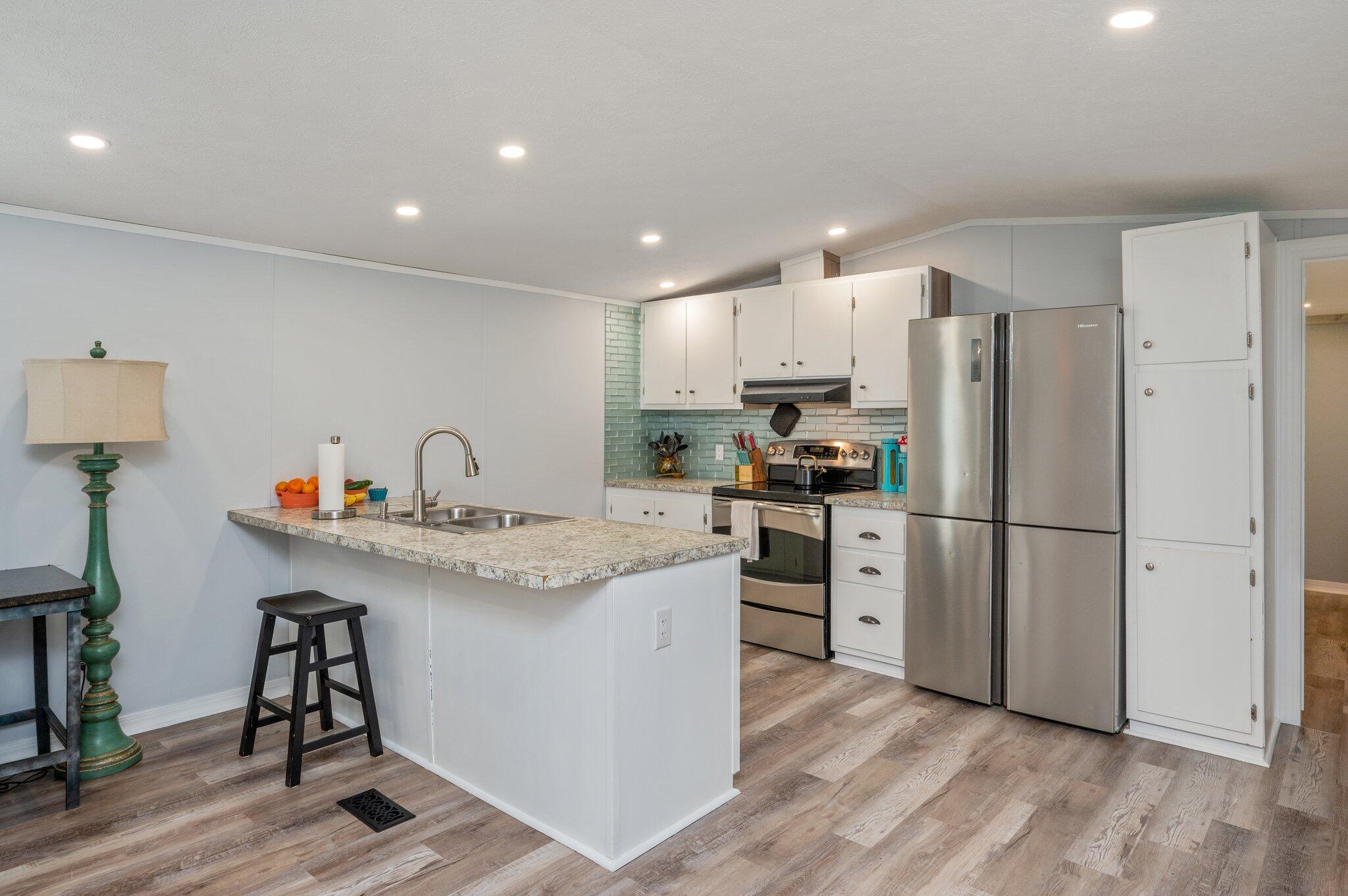 OAKWOOD HILLS UNIT 1 - Residential