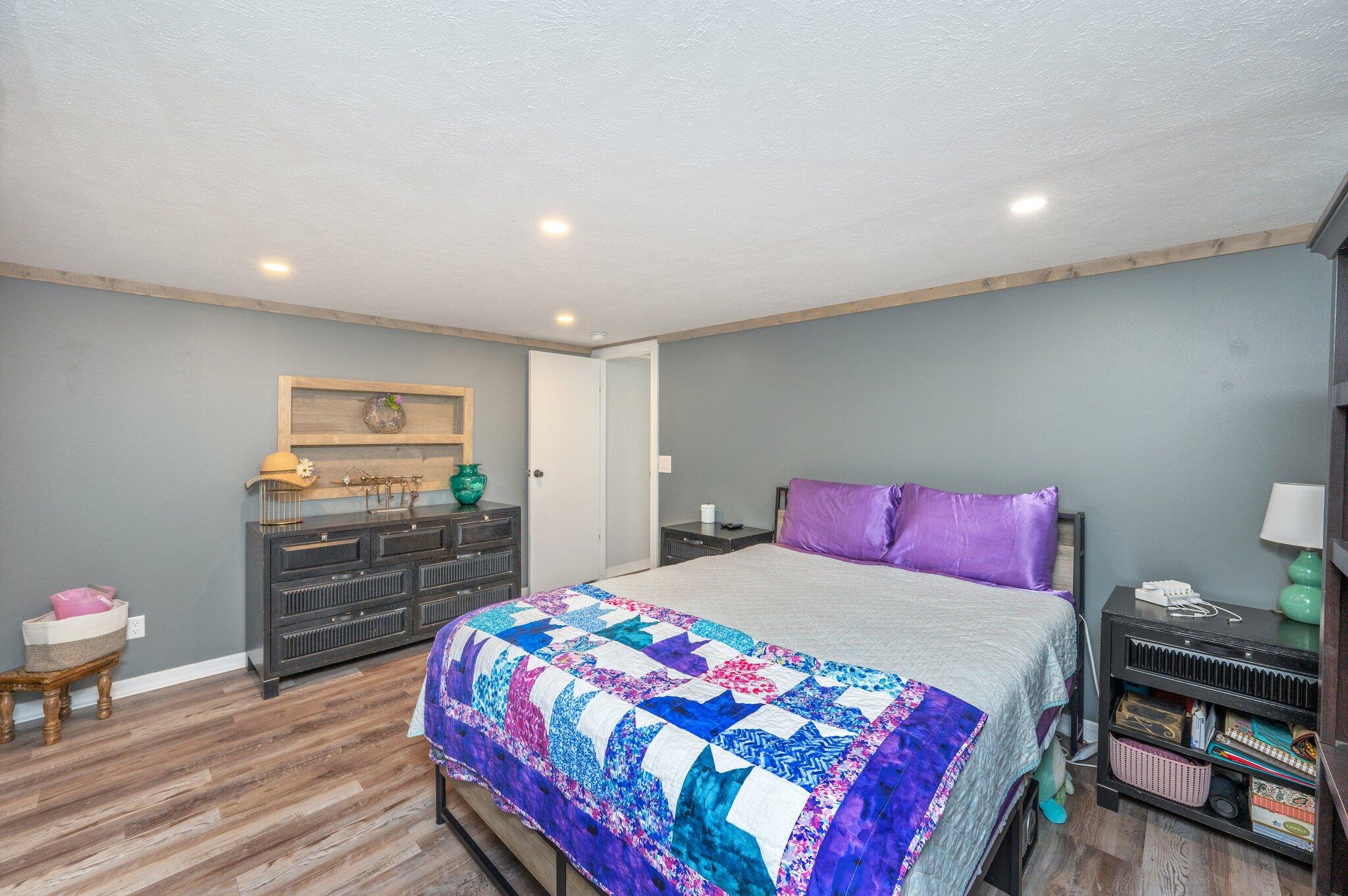 OAKWOOD HILLS UNIT 1 - Residential