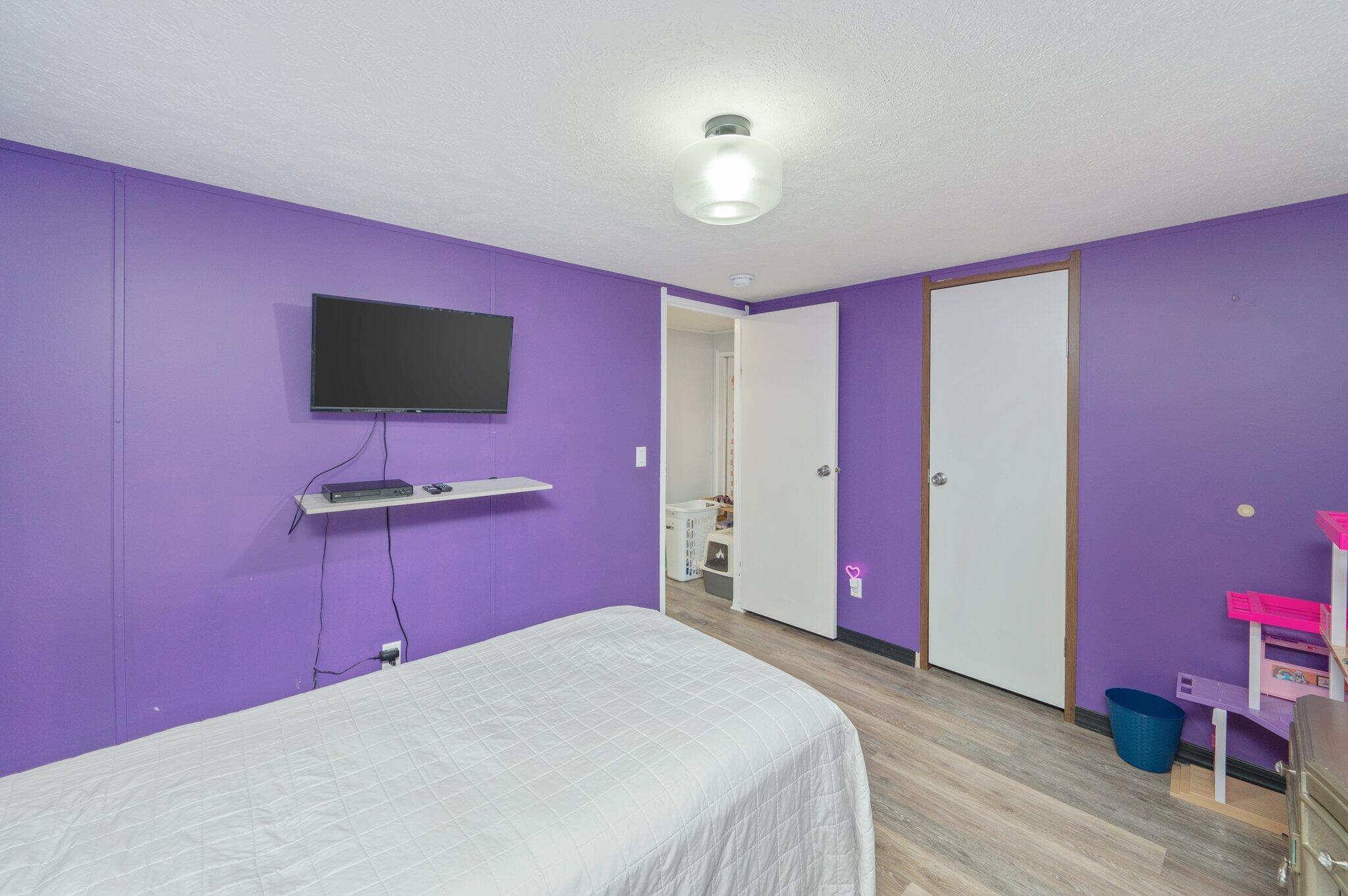 OAKWOOD HILLS UNIT 1 - Residential
