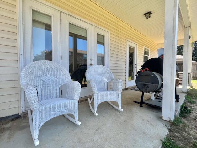 VALPARAISO PINECREST 2 - Residential Lease