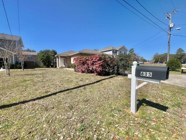 VALPARAISO PINECREST 2 - Residential Lease