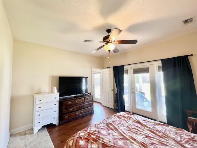 VALPARAISO PINECREST 2 - Residential Lease