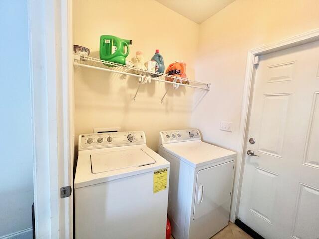 VALPARAISO PINECREST 2 - Residential Lease