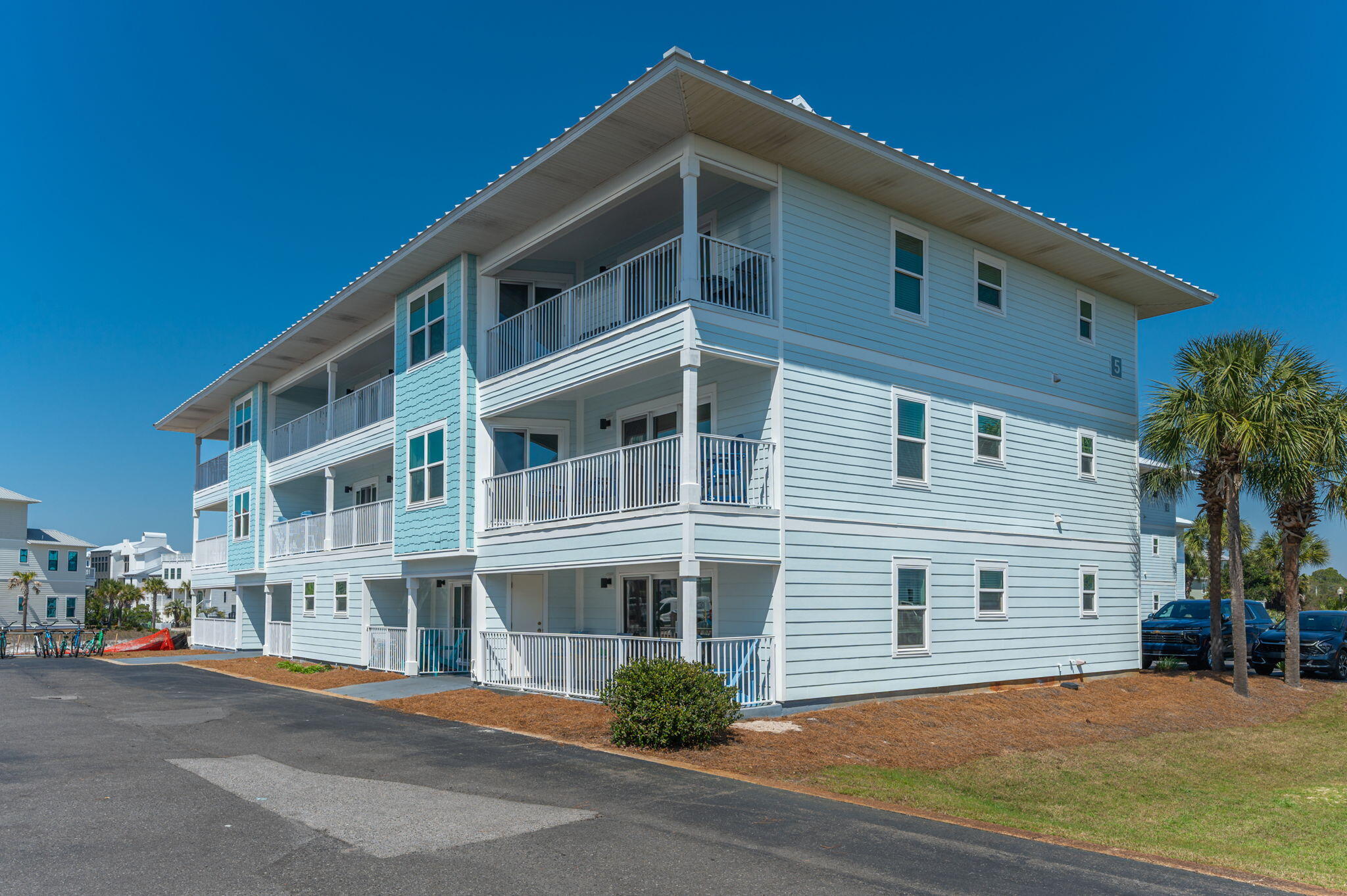 BEACHSIDE VILLAS CONDO - Residential