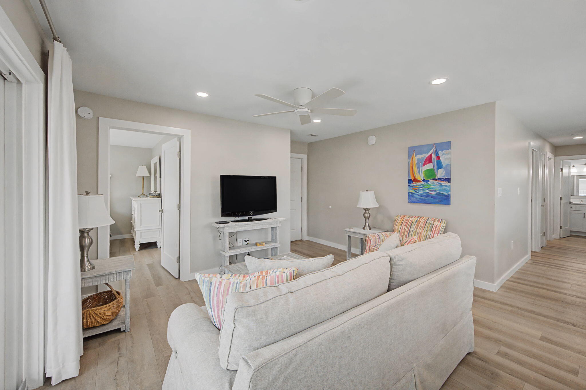 BEACHSIDE VILLAS CONDO - Residential