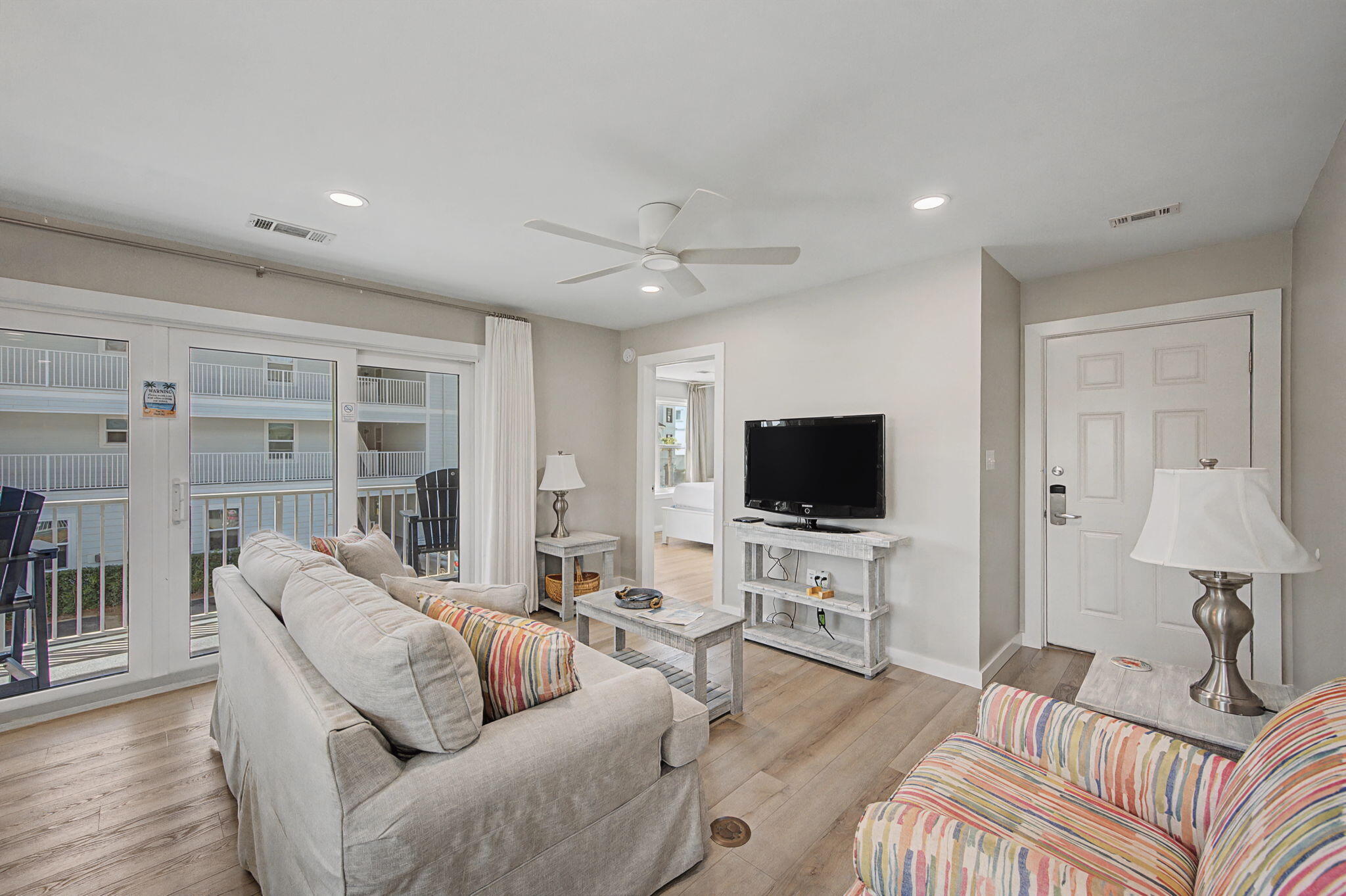 BEACHSIDE VILLAS CONDO - Residential