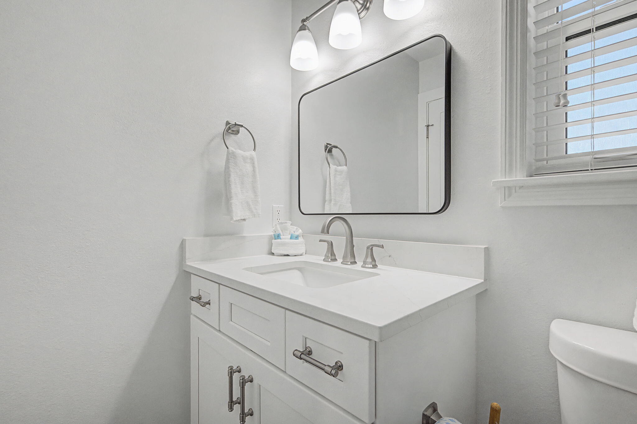 BEACHSIDE VILLAS CONDO - Residential