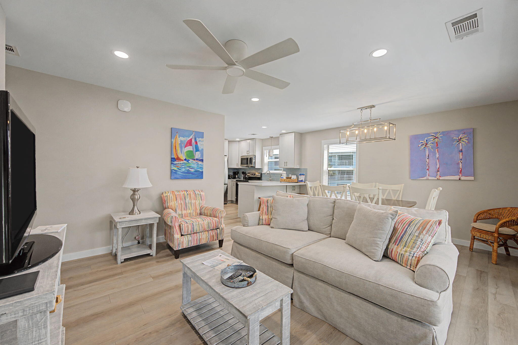 BEACHSIDE VILLAS CONDO - Residential