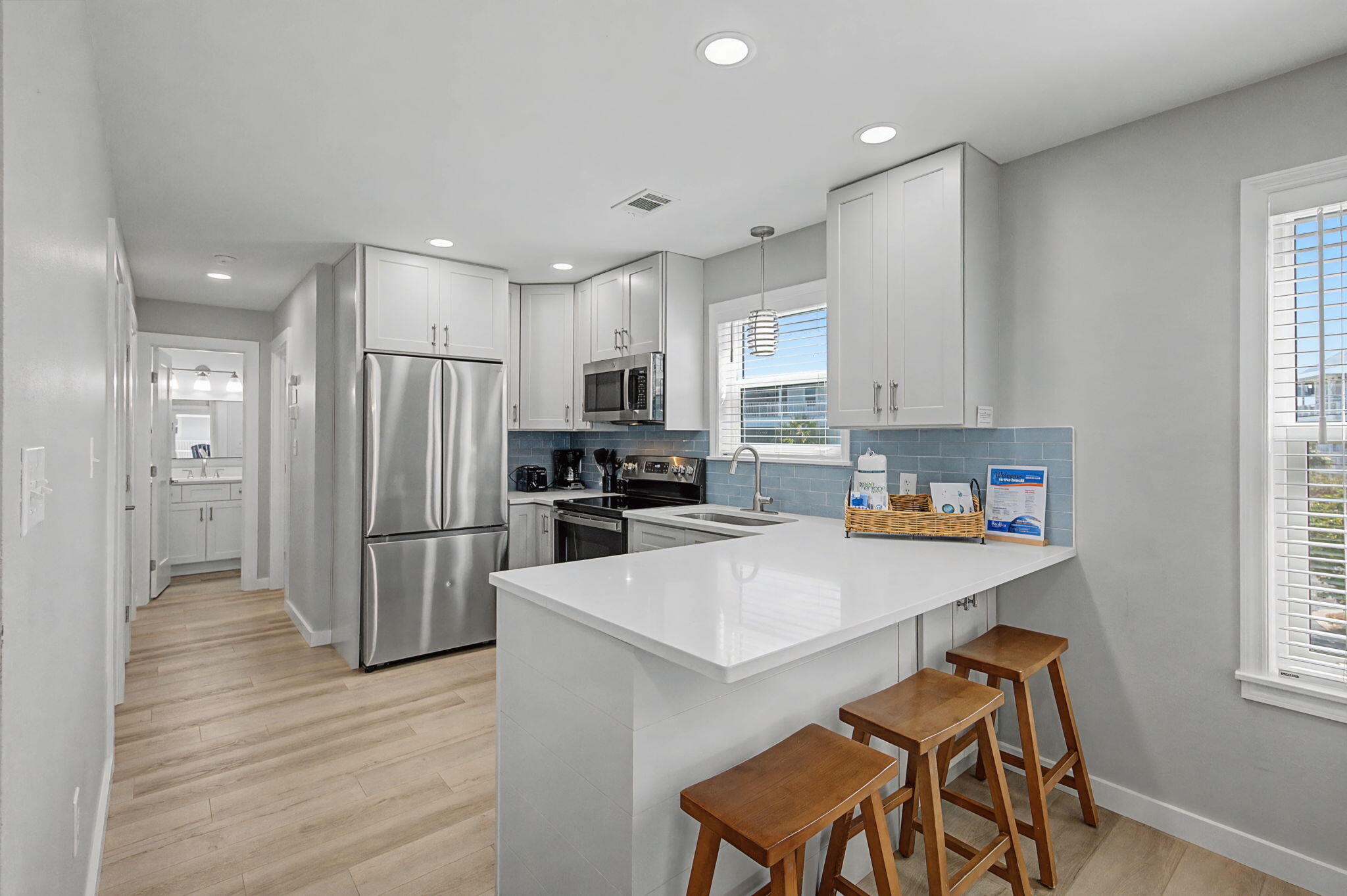 BEACHSIDE VILLAS CONDO - Residential