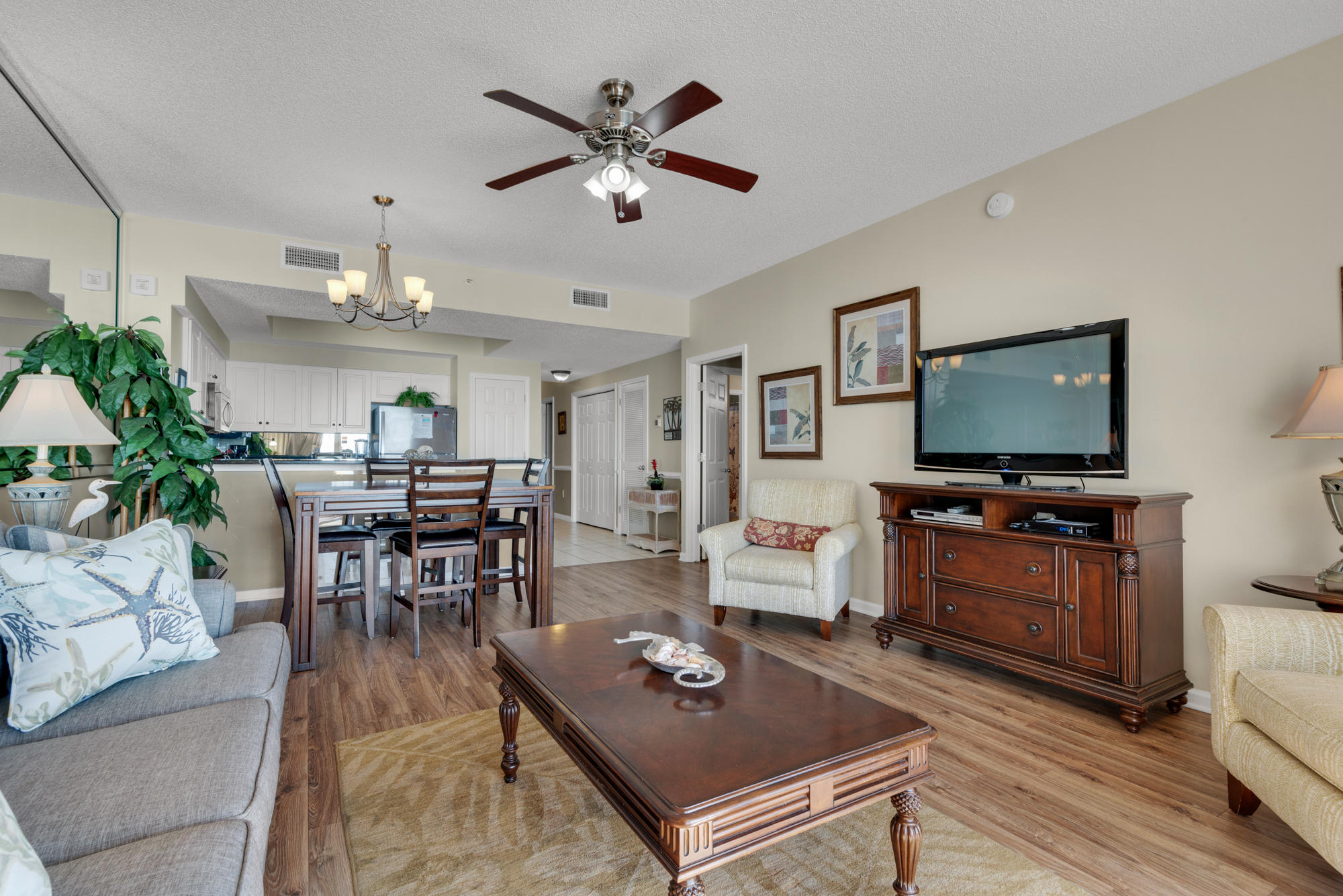 MAJESTIC SUN - Residential