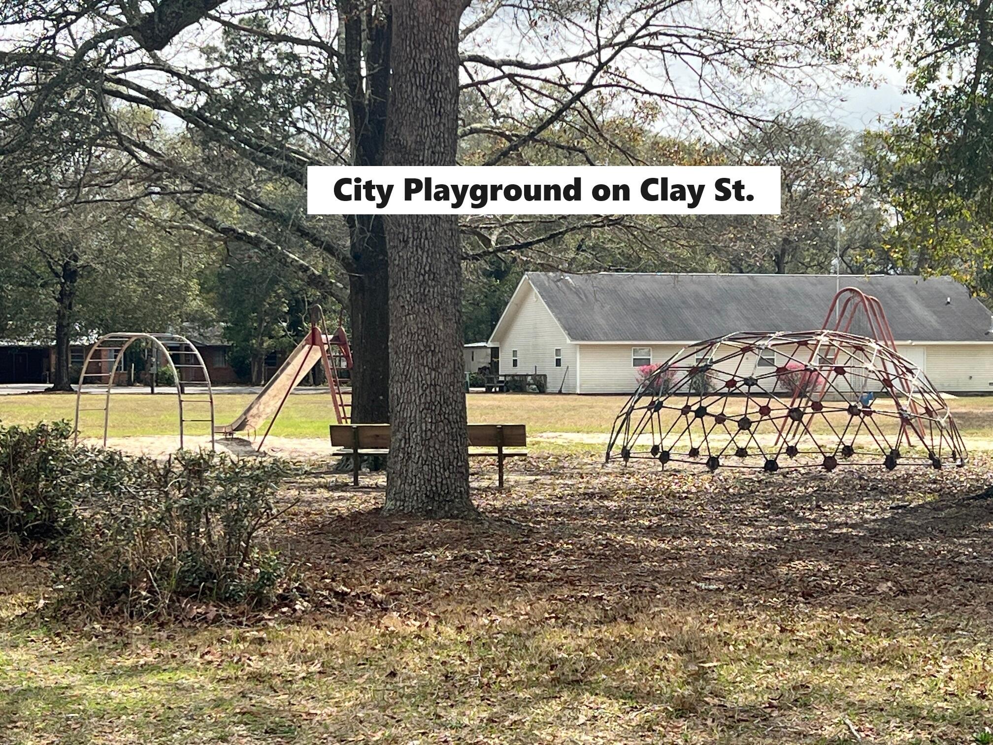 TOWN OF DEFUNIAK SPRINGS - Residential