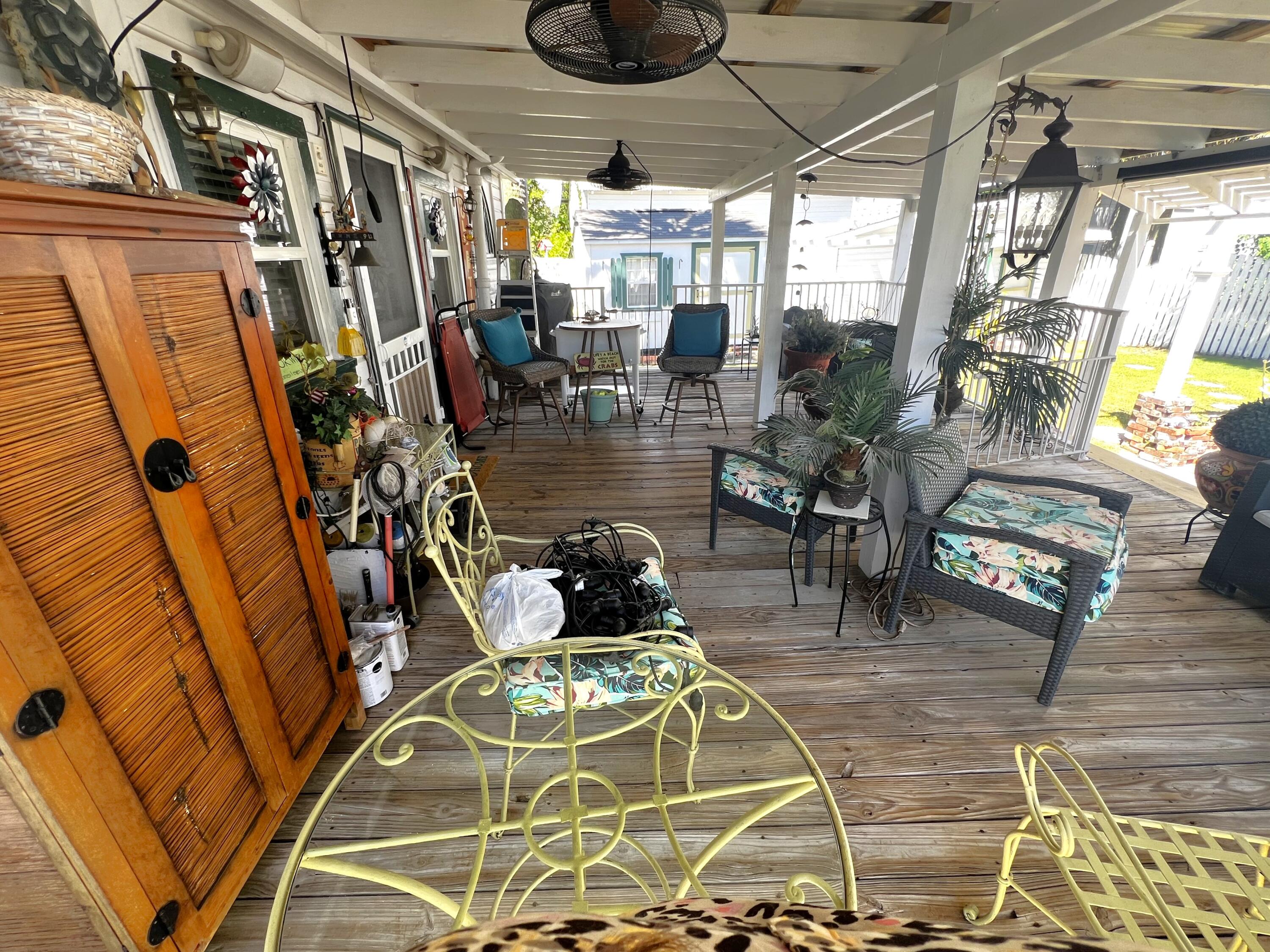 TOWN OF DEFUNIAK SPRINGS - Residential