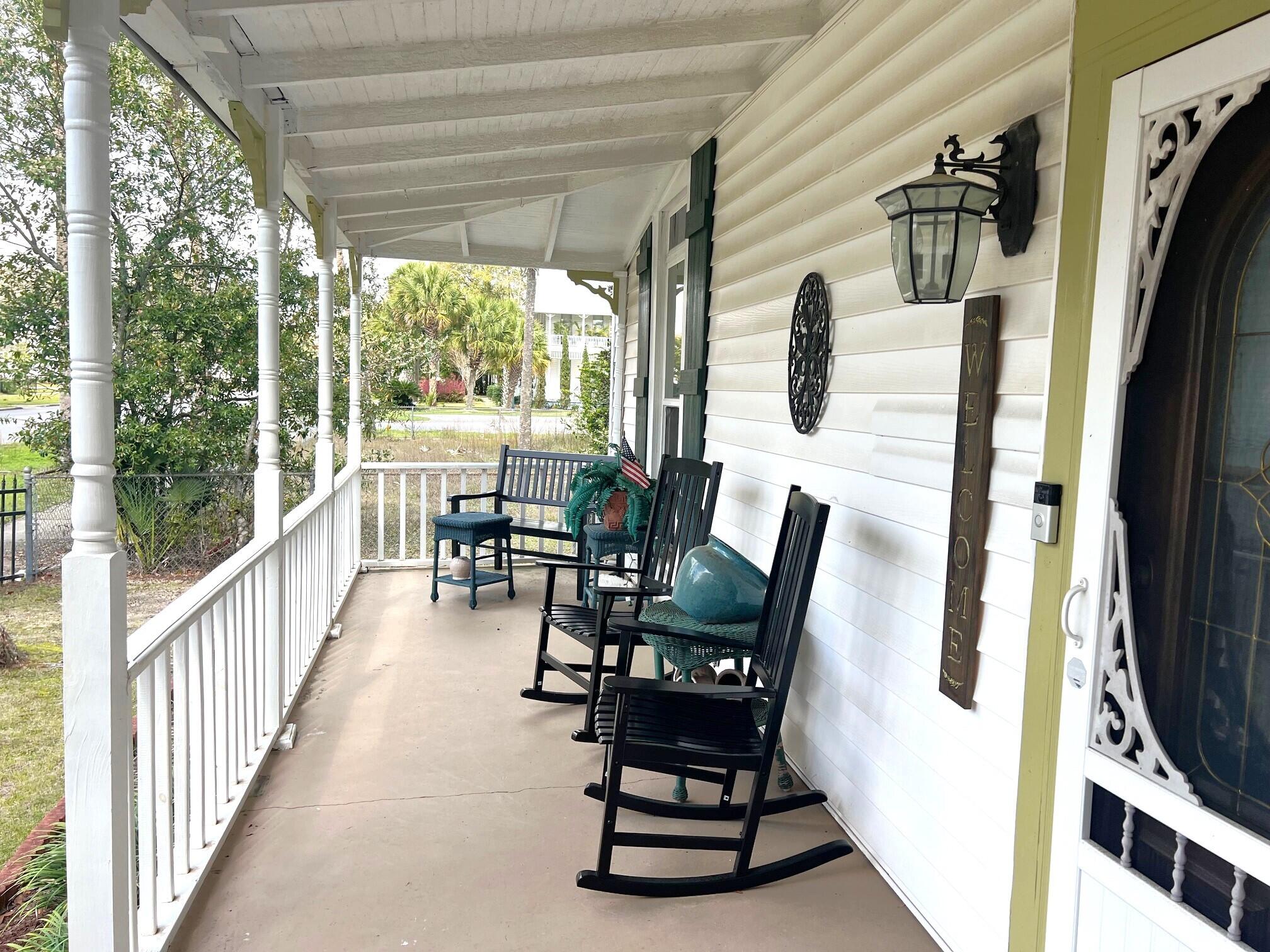 TOWN OF DEFUNIAK SPRINGS - Residential