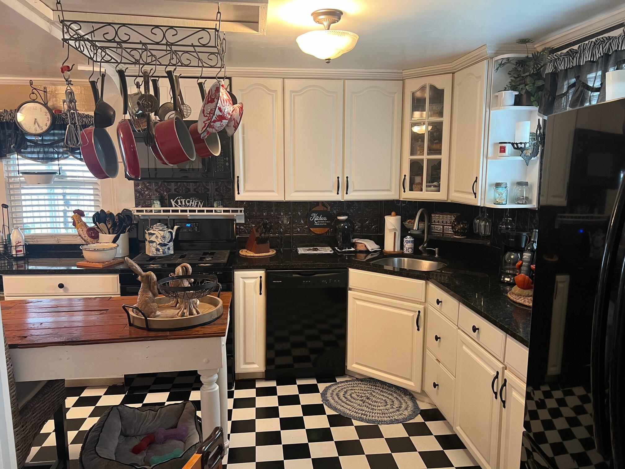 TOWN OF DEFUNIAK SPRINGS - Residential