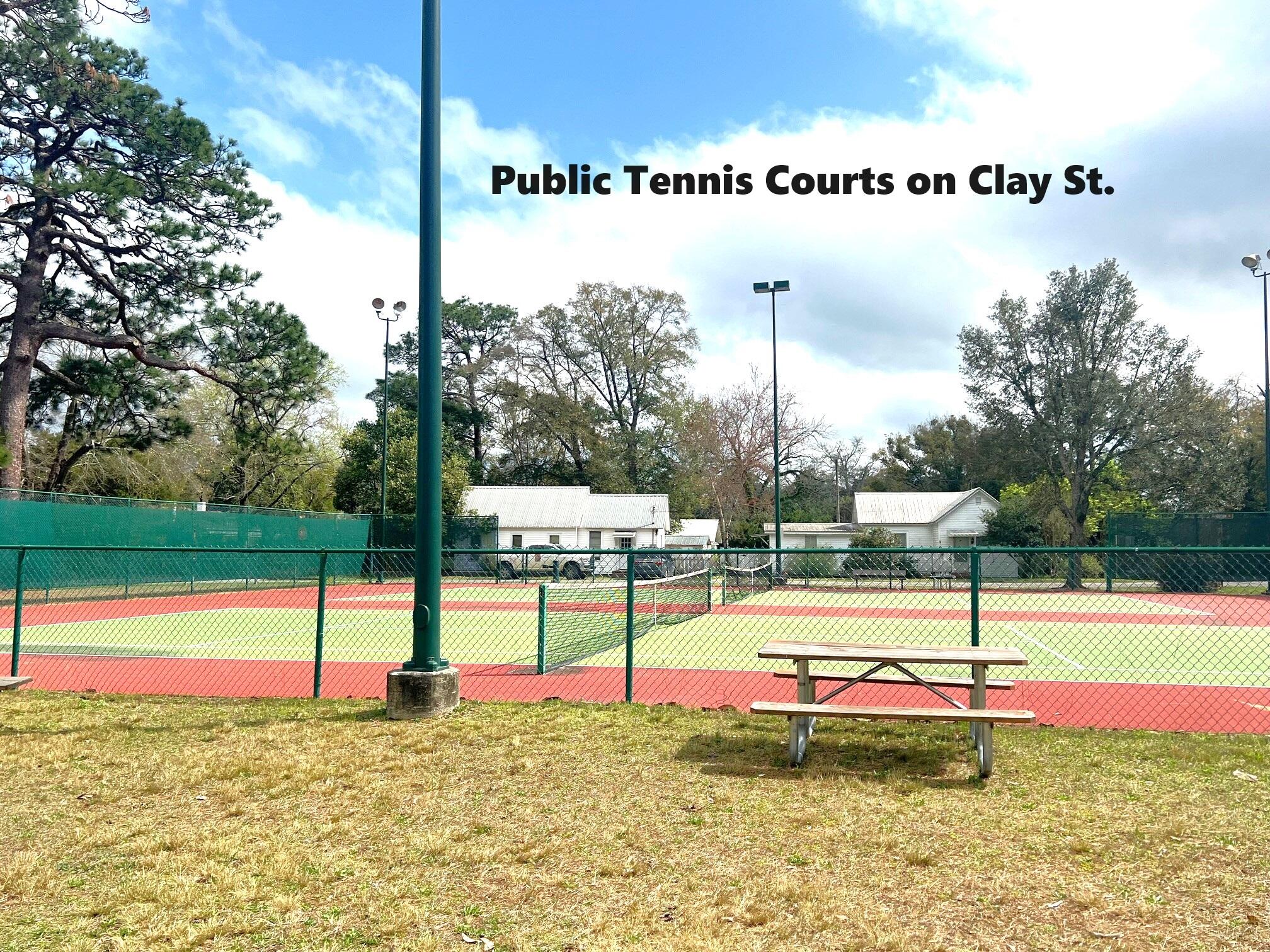 TOWN OF DEFUNIAK SPRINGS - Residential