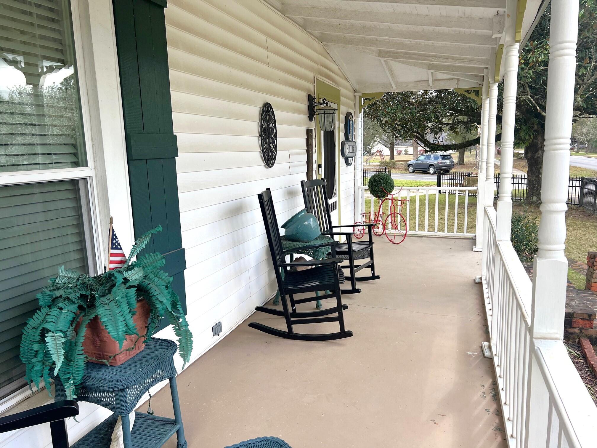 TOWN OF DEFUNIAK SPRINGS - Residential