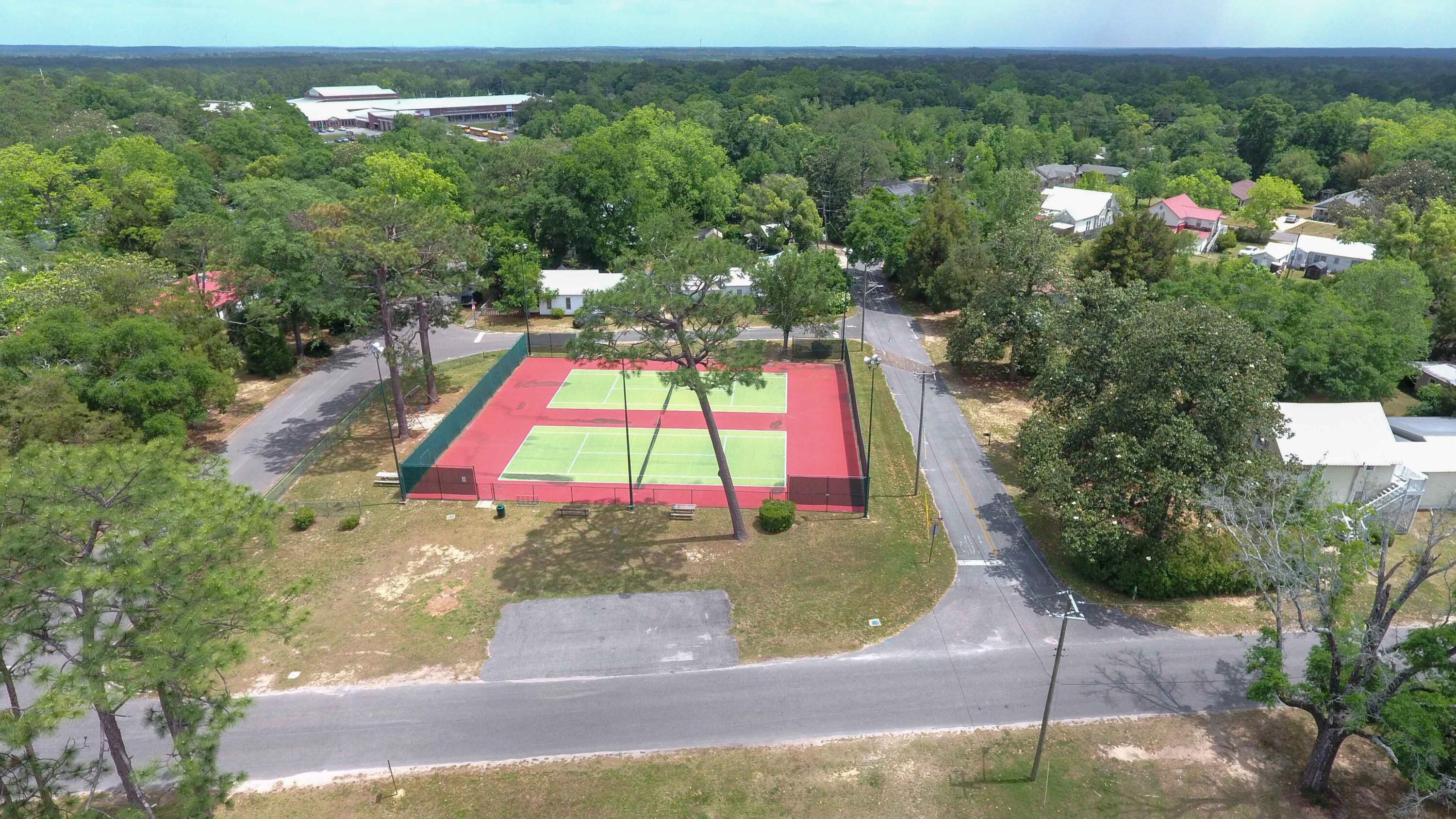 TOWN OF DEFUNIAK SPRINGS - Residential