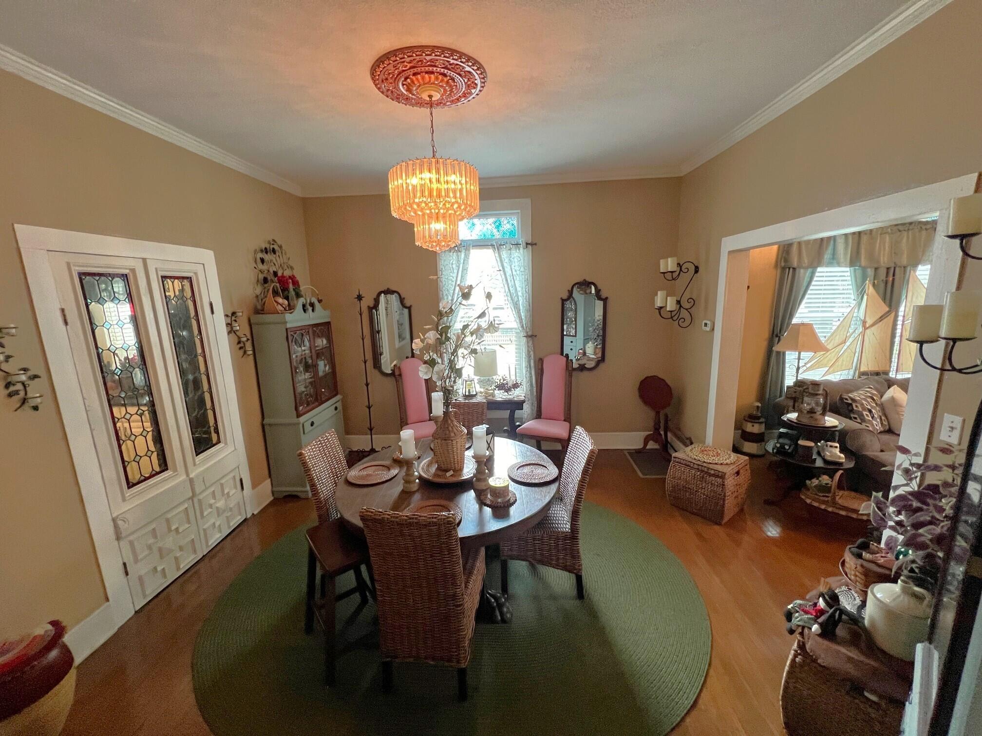 TOWN OF DEFUNIAK SPRINGS - Residential