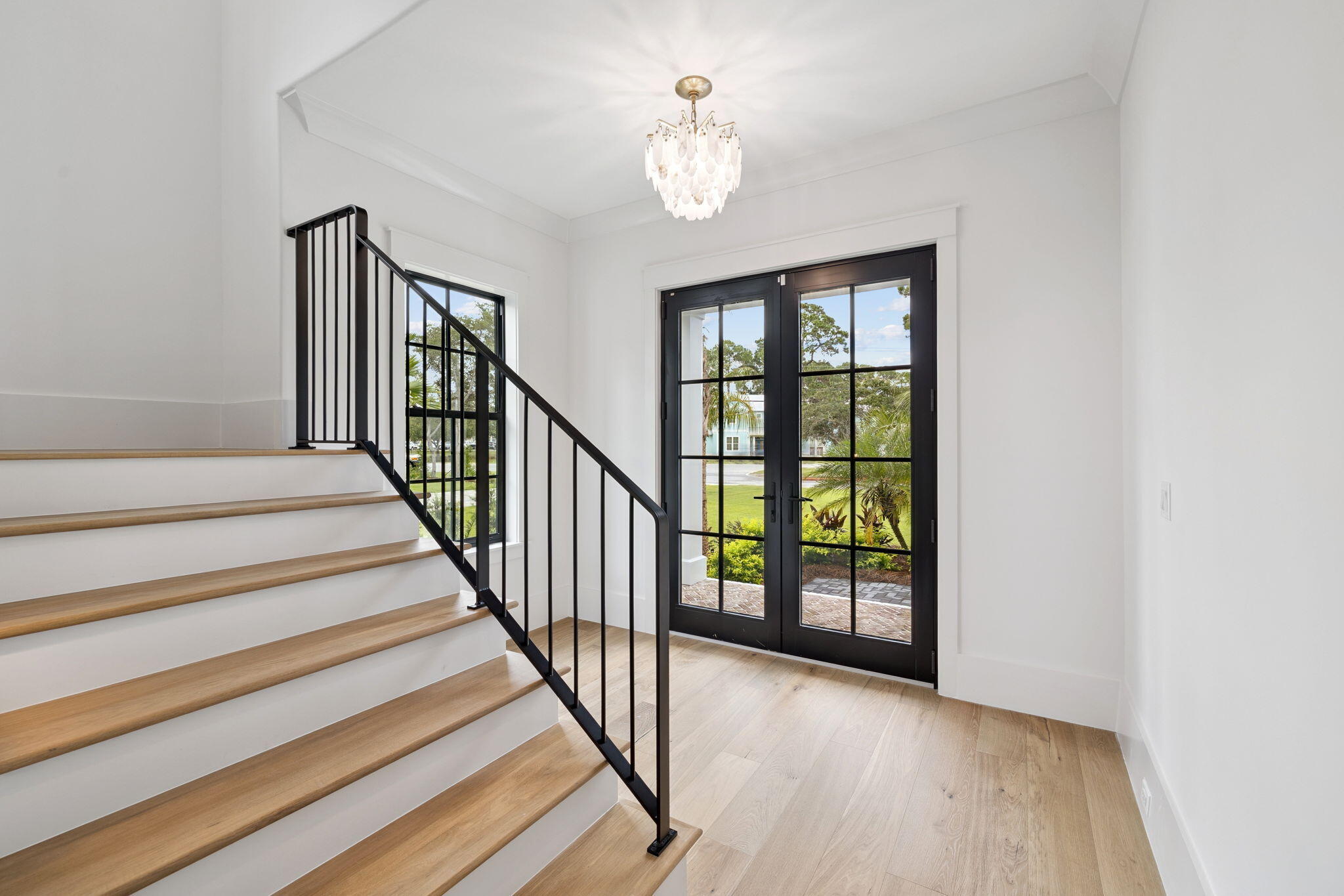 BEACH HIGHLAND - Residential