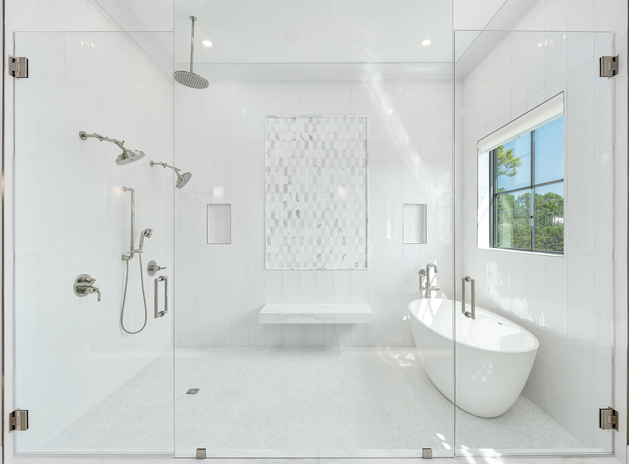 BEACH HIGHLAND - Residential